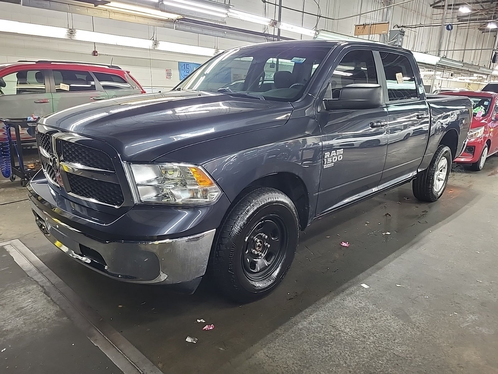 2021 Ram 1500 Classic SLT 4x4 Crew Cab 5'7" Box