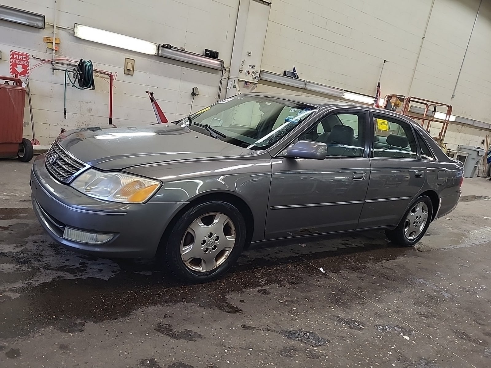 2003 Toyota Avalon XLS