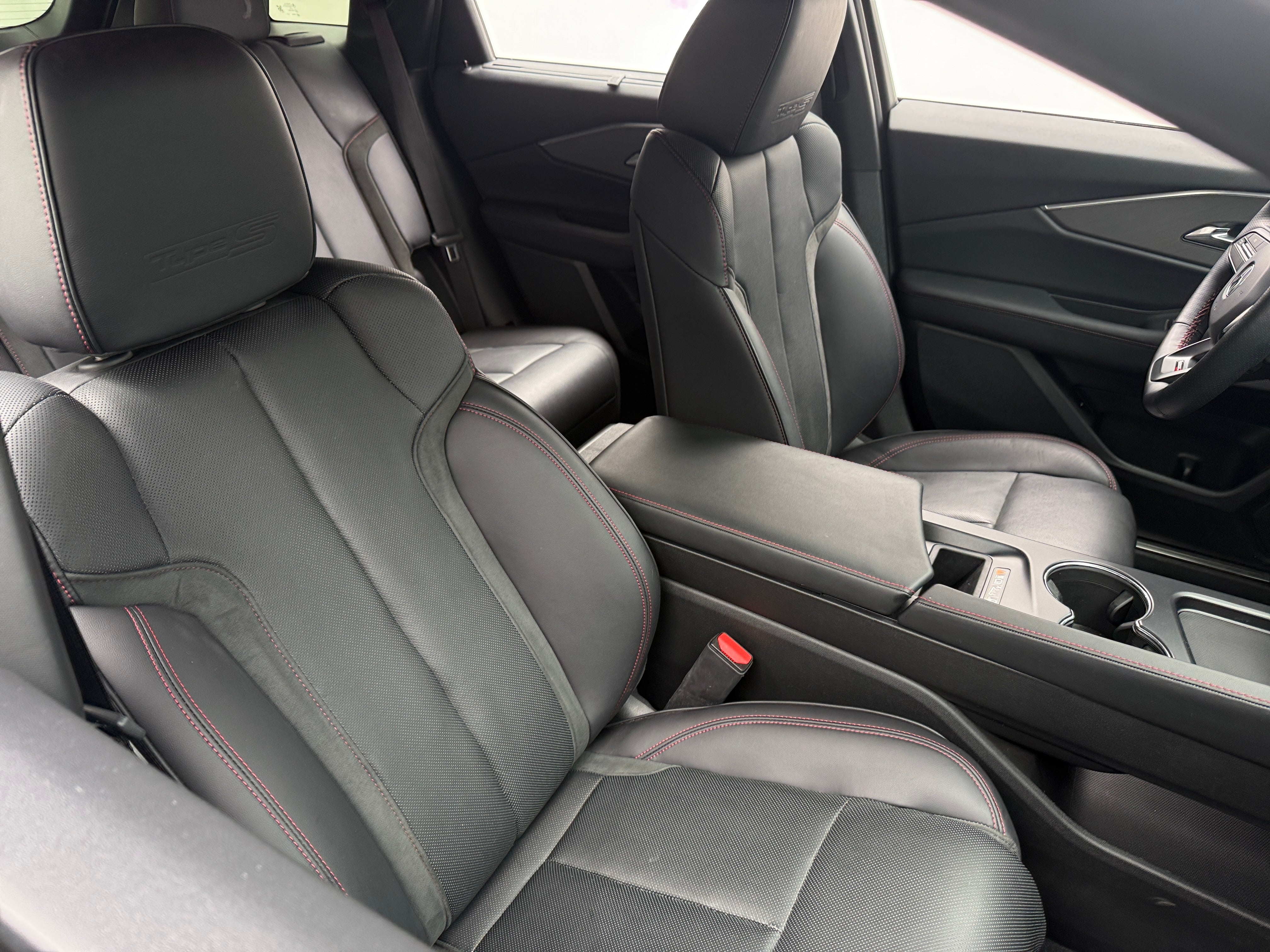 Used 2024 Acura ZDX Type S with VIN 4W5XHPRL9RZ510792 for sale in Auburn, WA