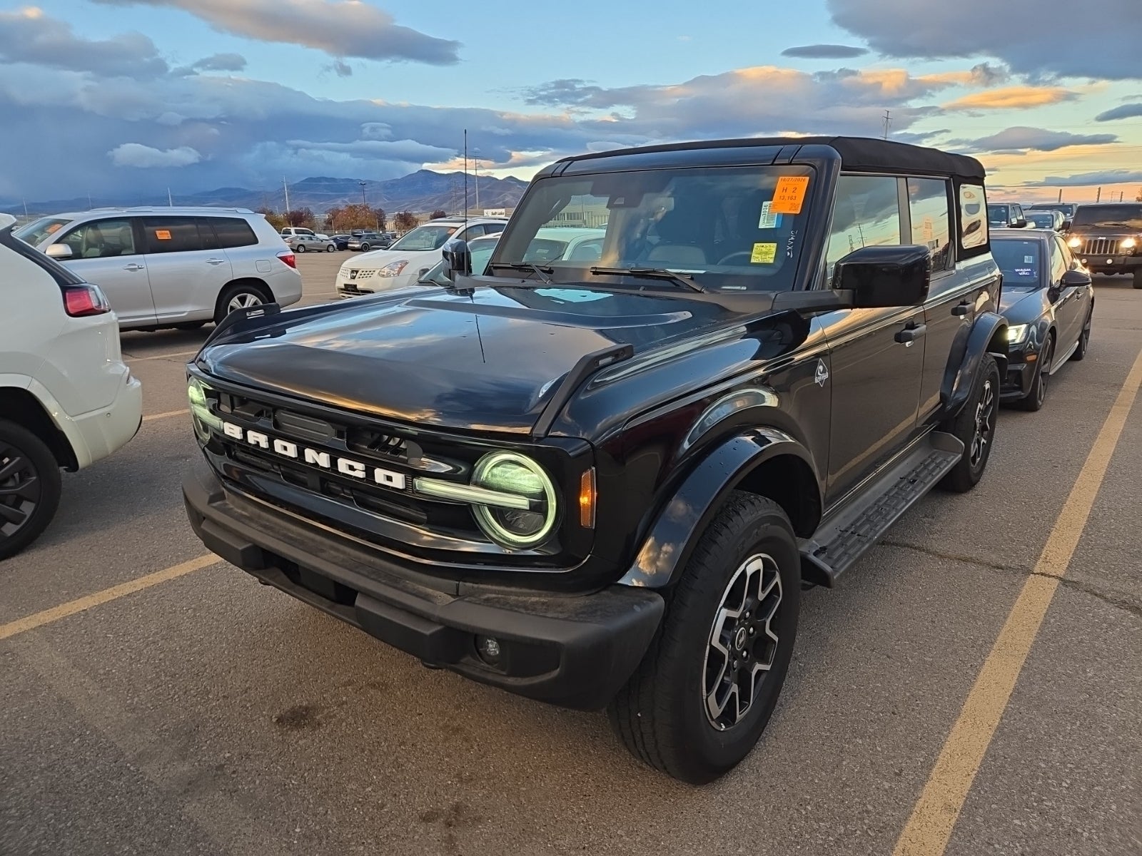 2026 Ford Bronco Outer Banks