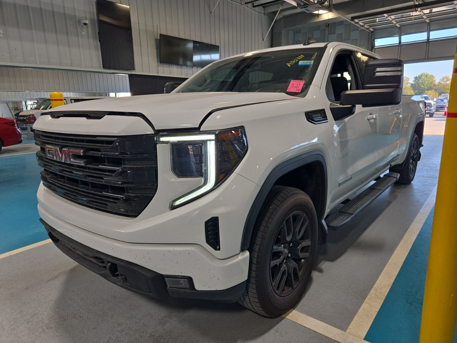 2024 GMC Sierra 1500 4WD Crew Cab 157" Elevation