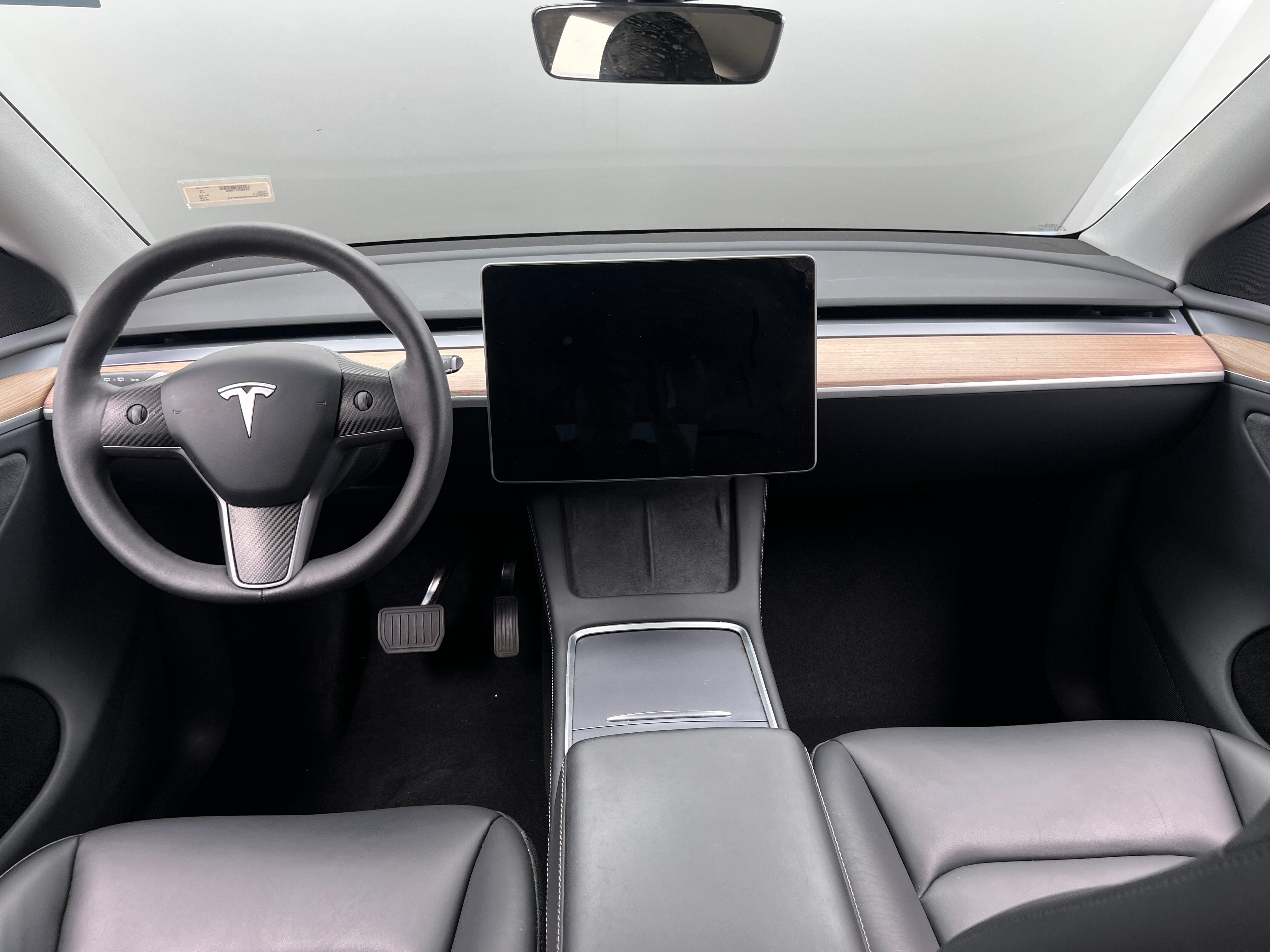 Used 2024 Tesla Model Y Long Range with VIN 7SAYGDEE8RA266715 for sale in Auburn, WA