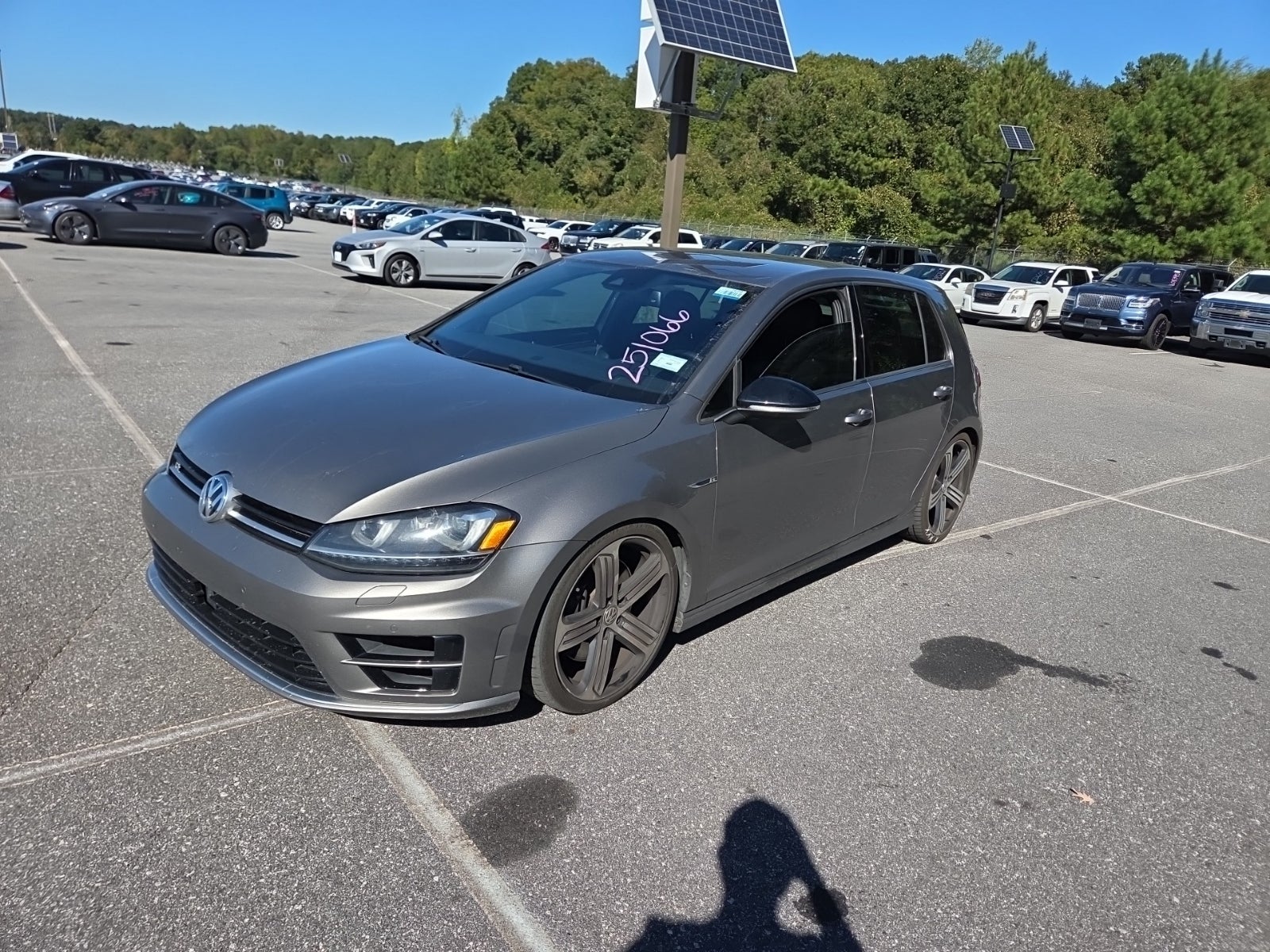 2016 Volkswagen Golf R 4-Door W/DCC & Navigation