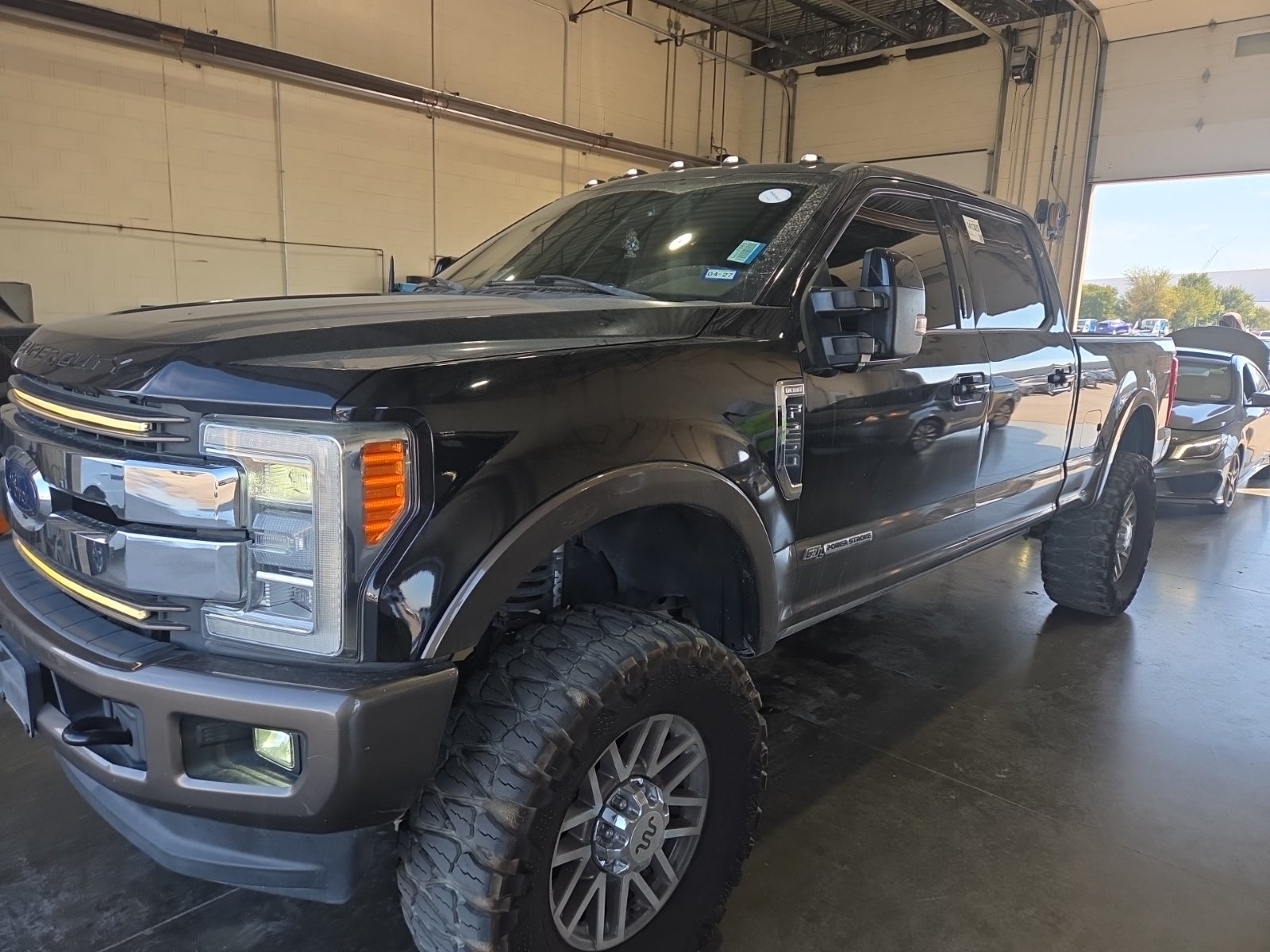 2017 Ford F-250 King Ranch 4WD Crew Cab 6.75' Box