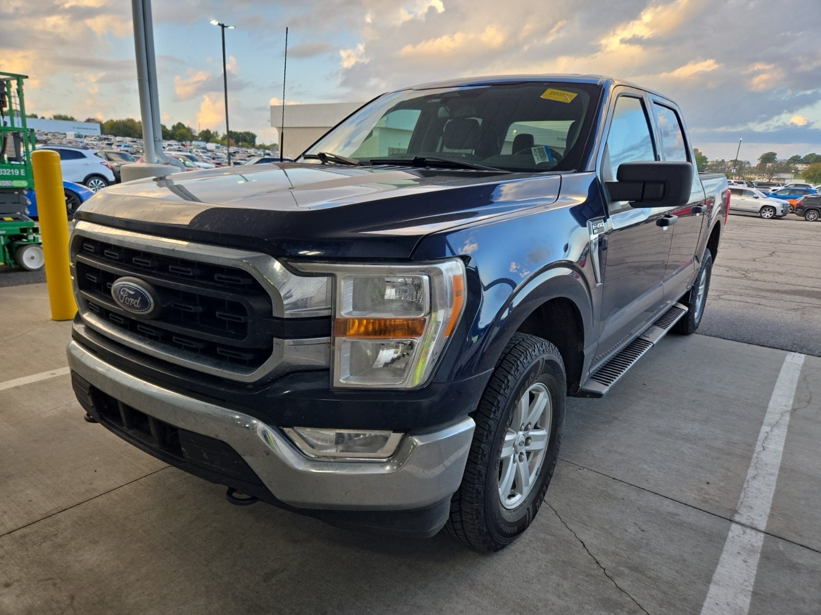 2022 Ford F-150 XLT 4WD Supercrew 5.5' Box