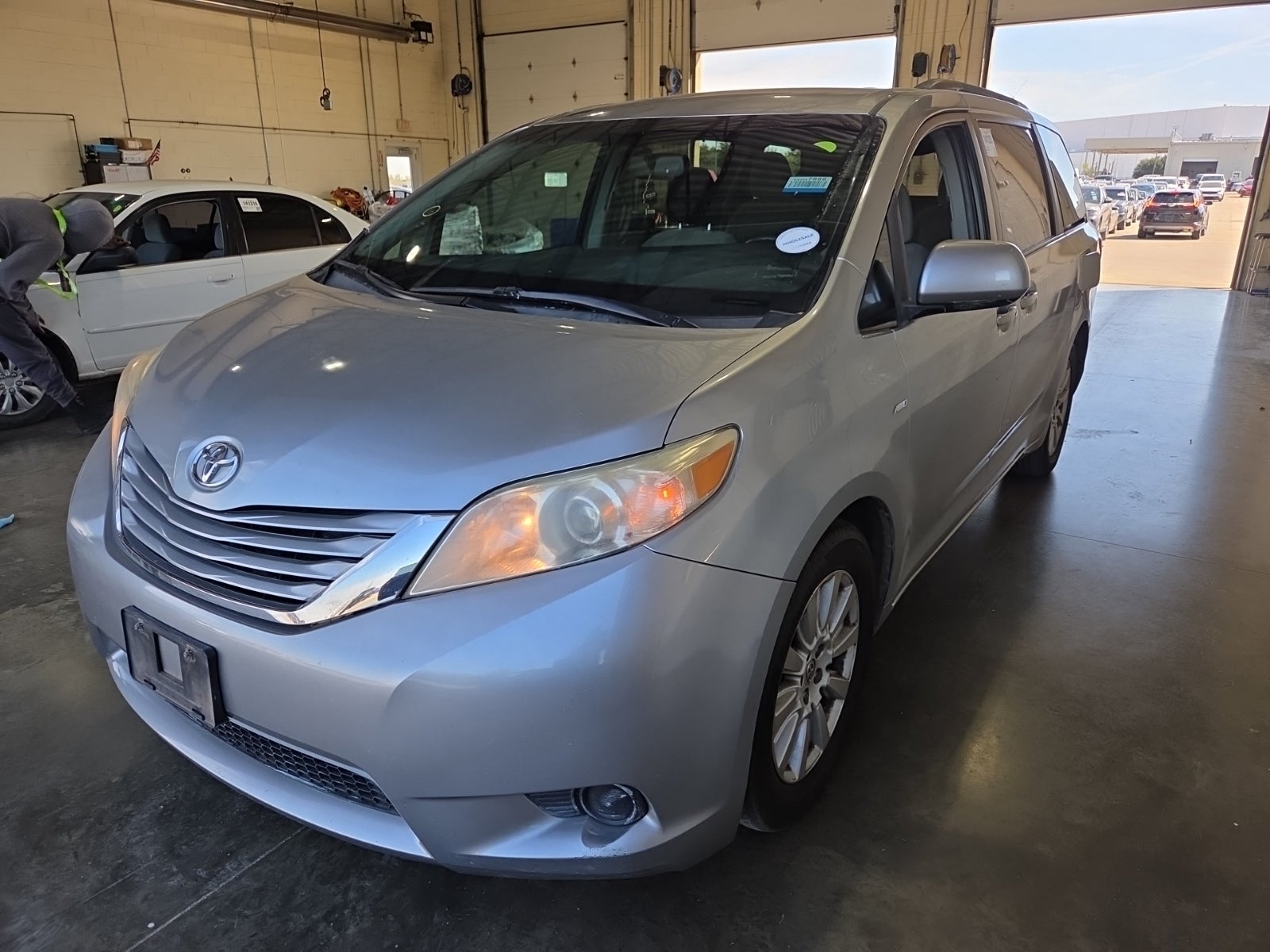2017 Toyota Sienna LE