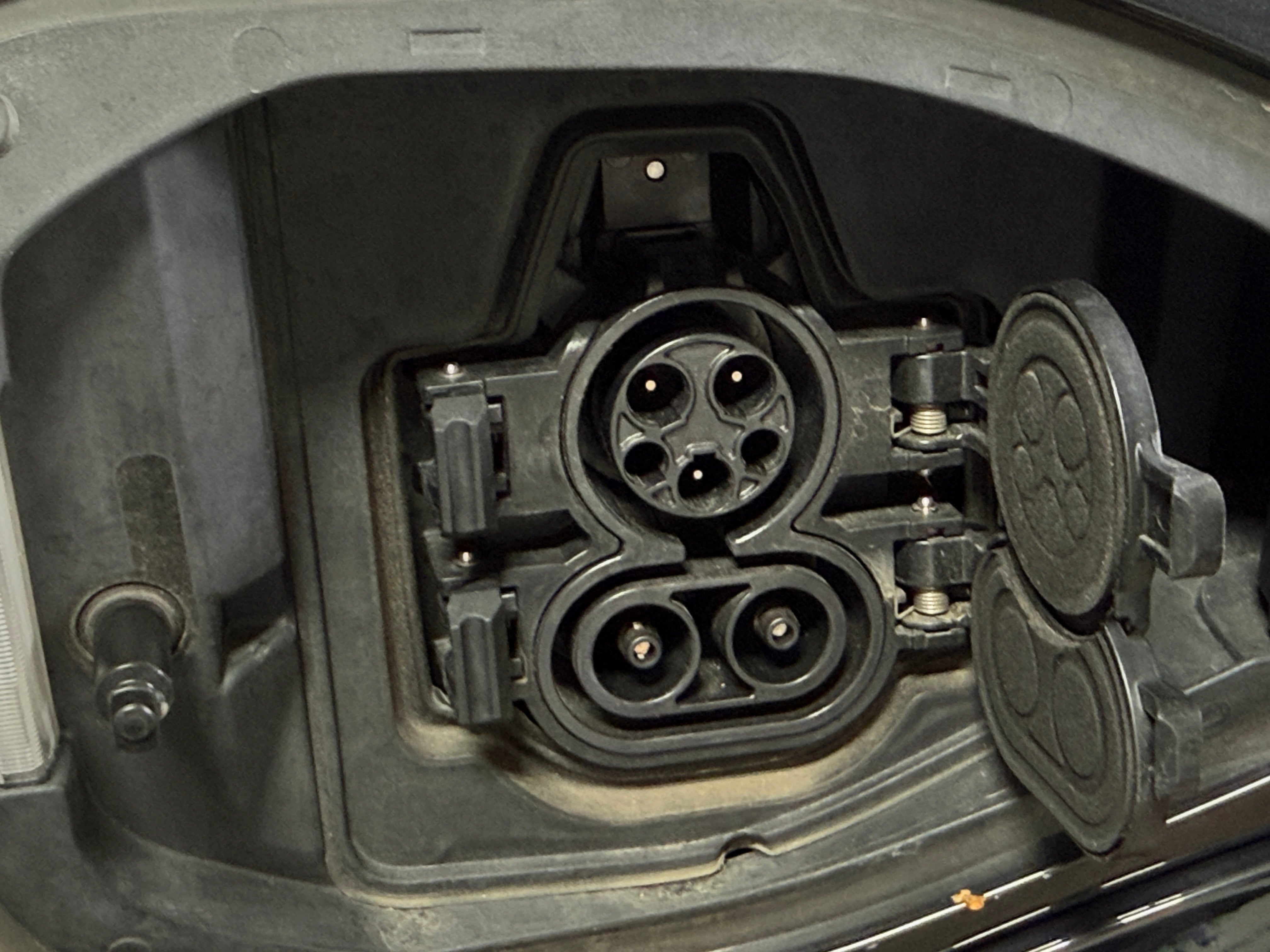 Used 2024 Nissan ARIYA Engage with VIN JN1CF0BB1RM735377 for sale in Pewaukee, WI