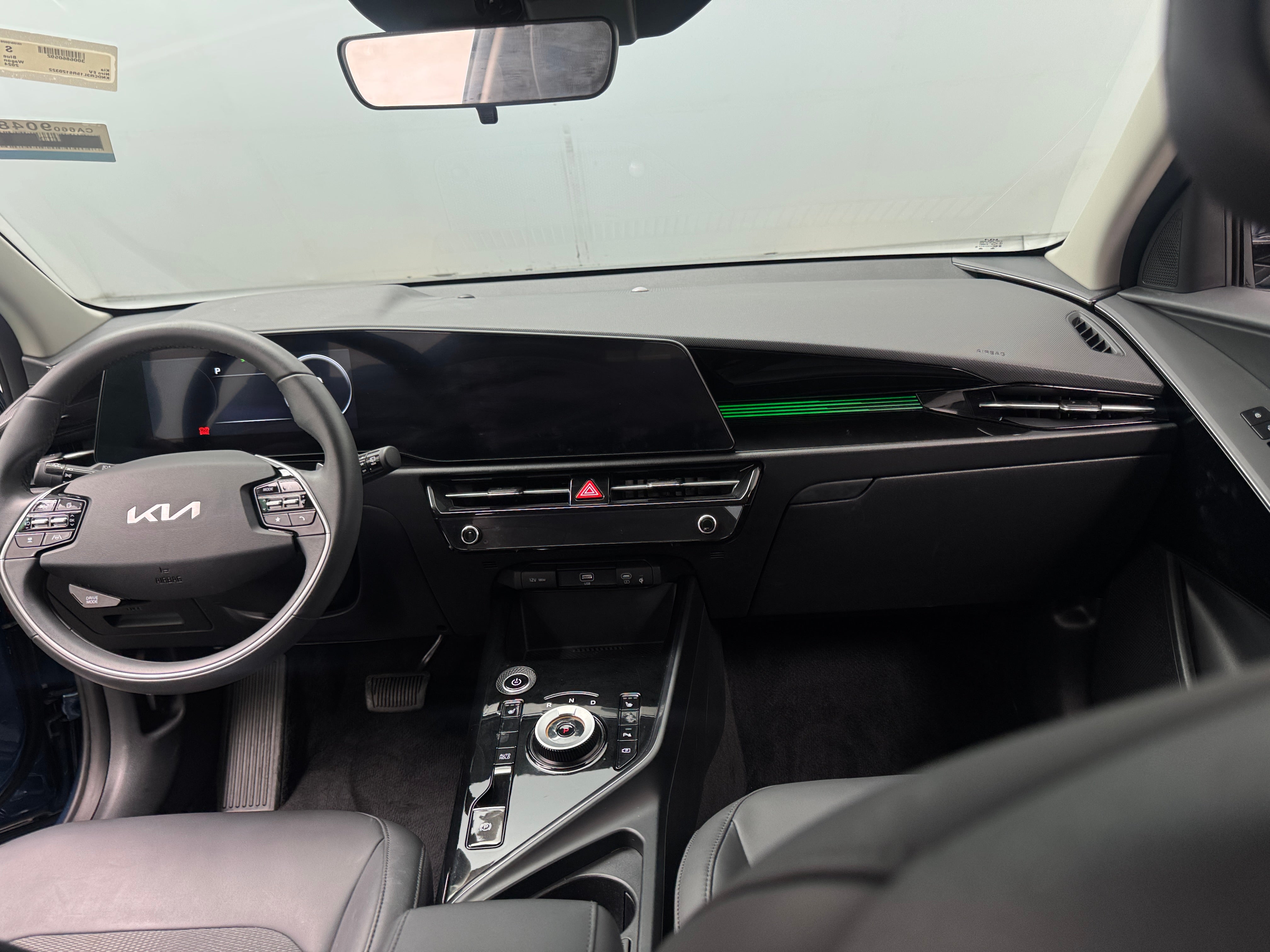 Used 2024 Kia Niro Wind with VIN KNDCR3L15R5120322 for sale in Pewaukee, WI