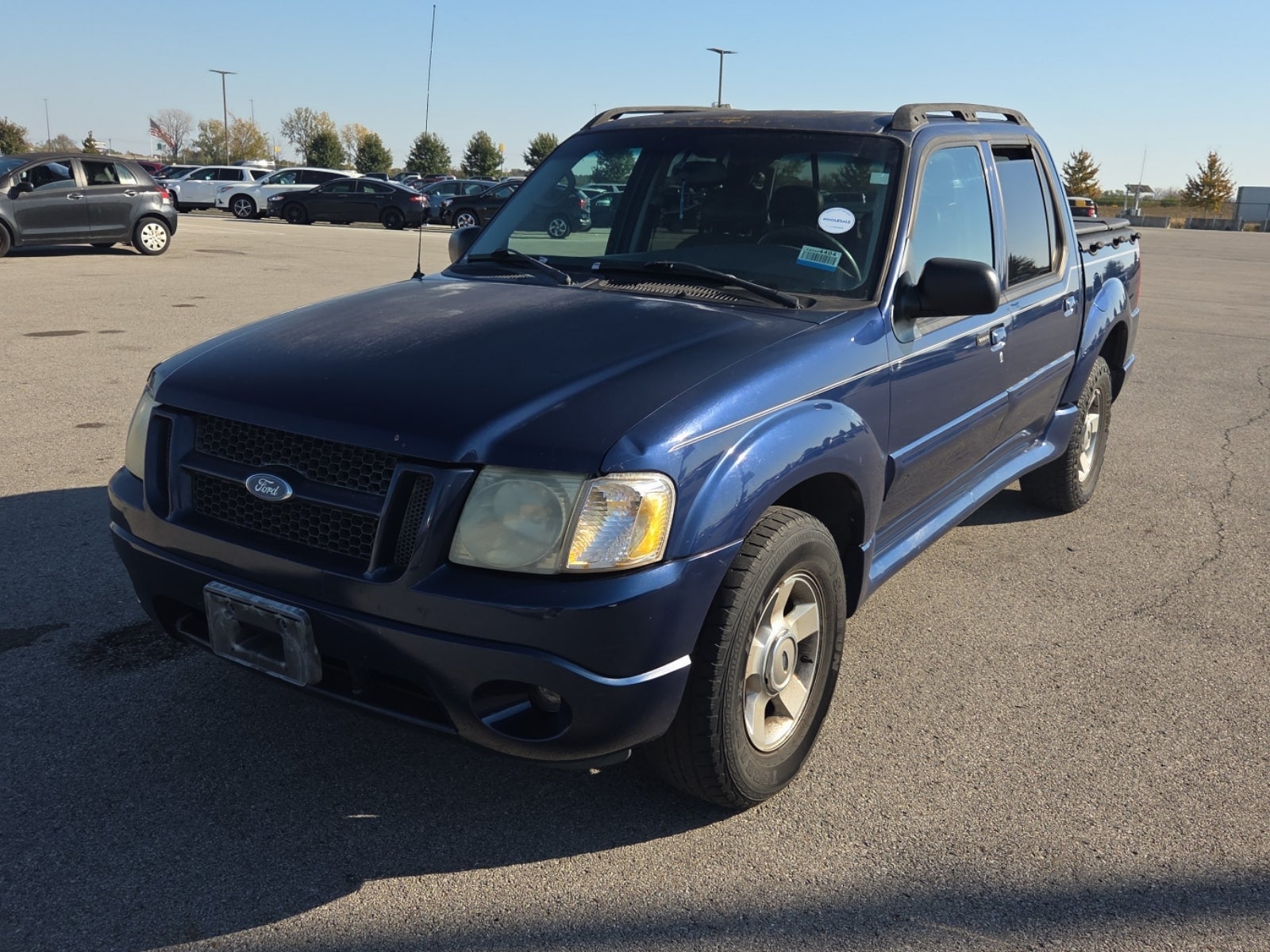 2004 Ford Explorer Sport Trac 4dr 126" WB XLT