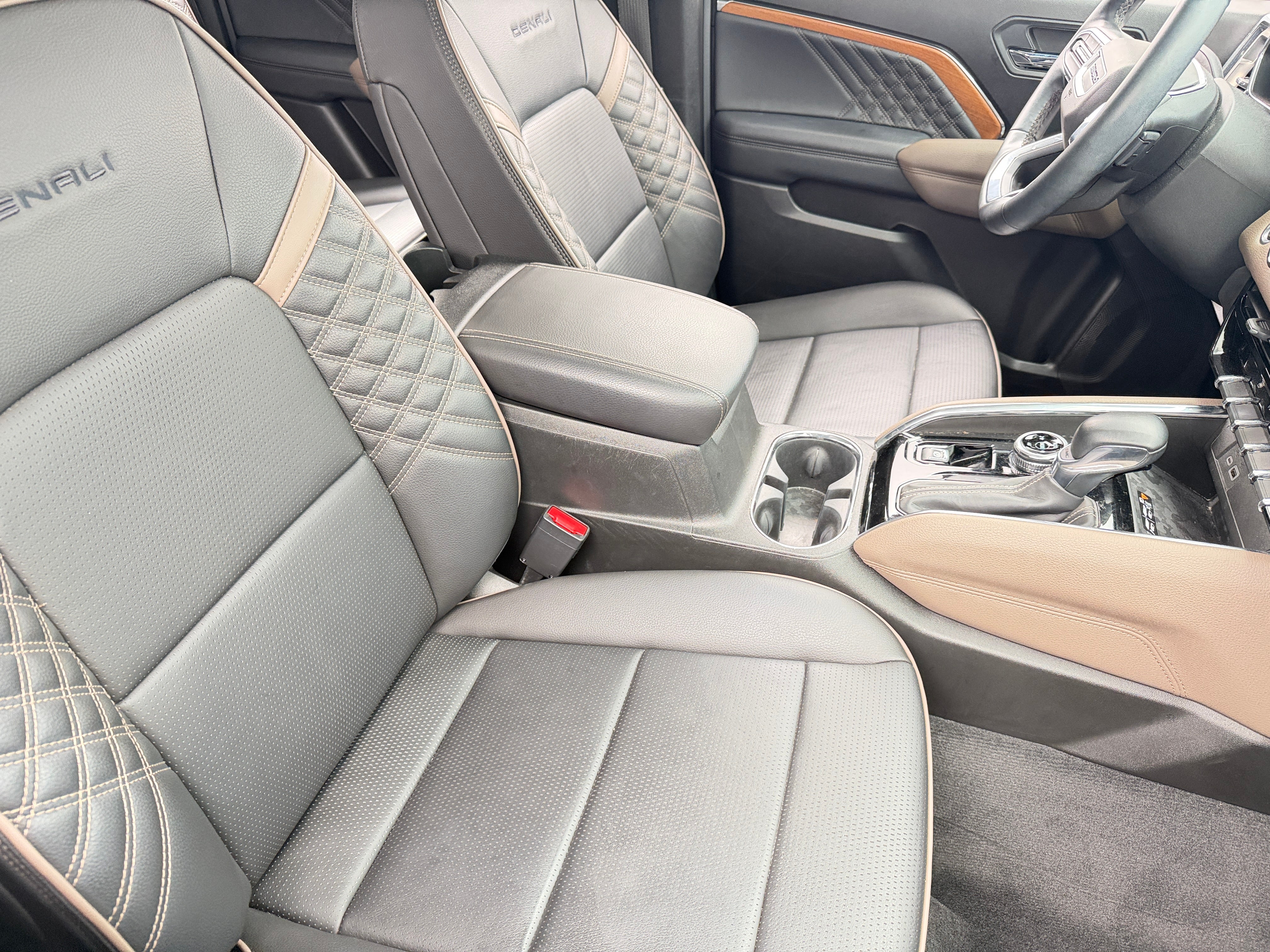 2023 GMC Canyon