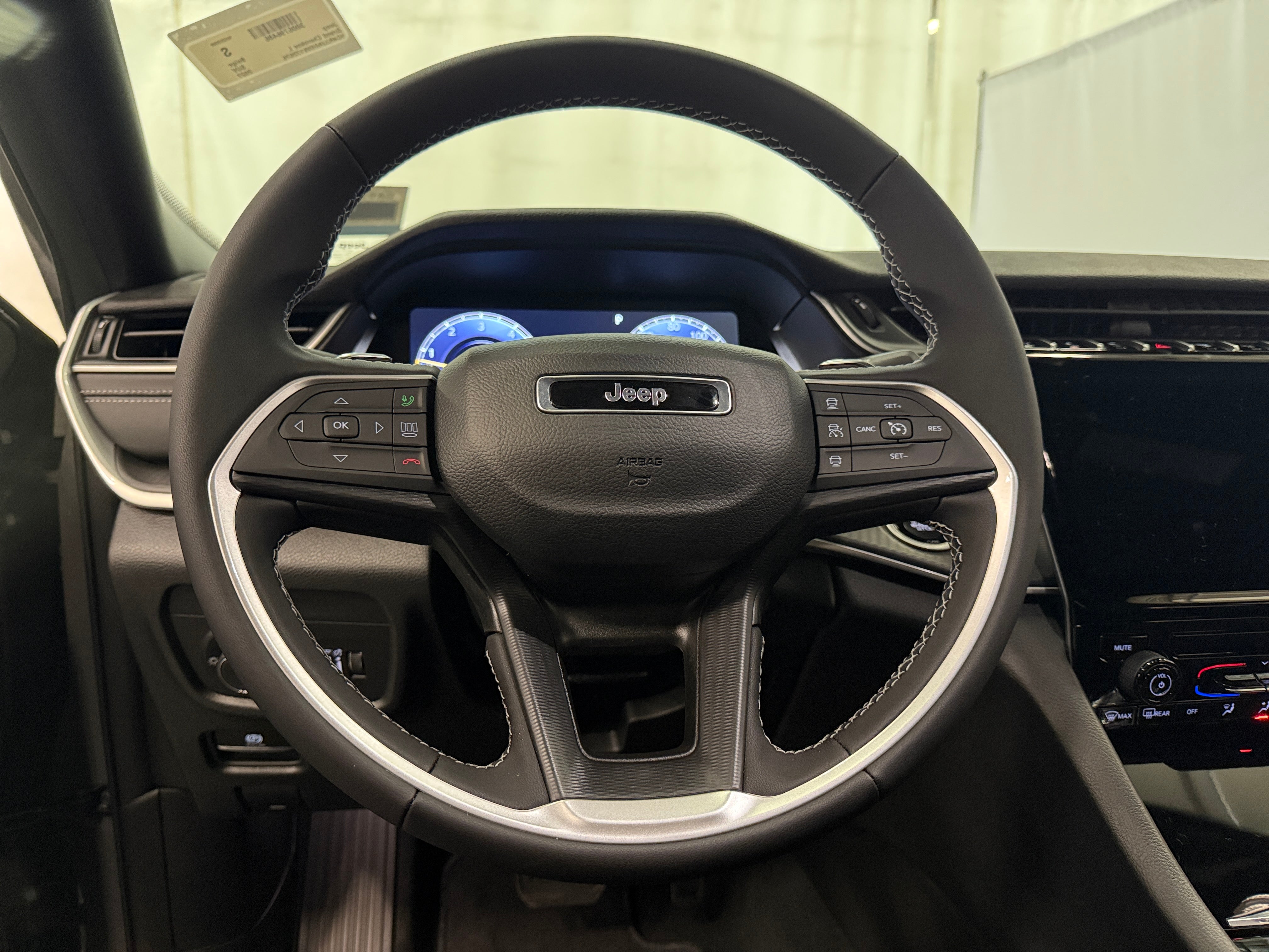 2027 Jeep Grand Cherokee L