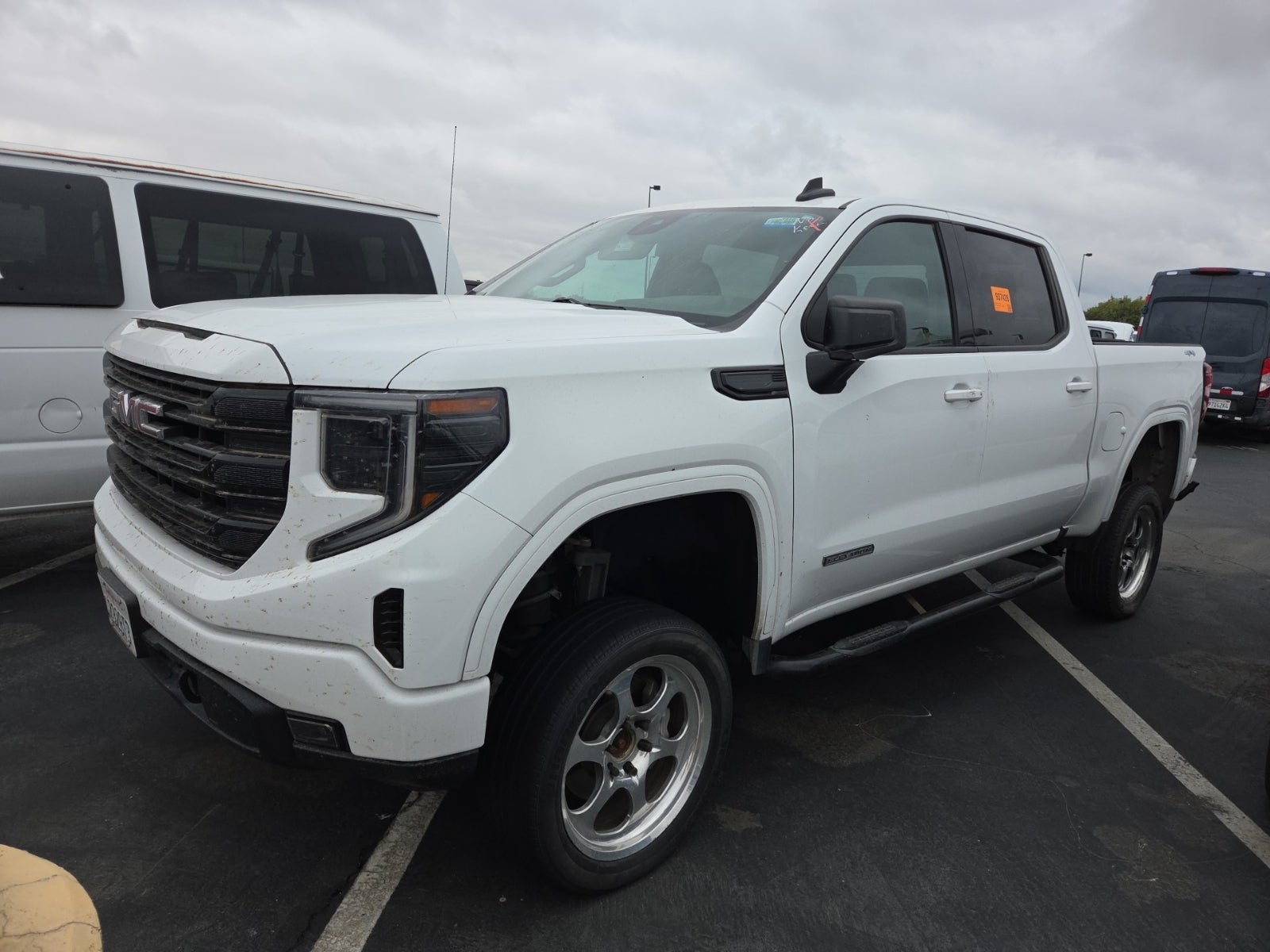 2023 GMC Sierra 1500 4WD Crew Cab 147" Elevation W/3sb