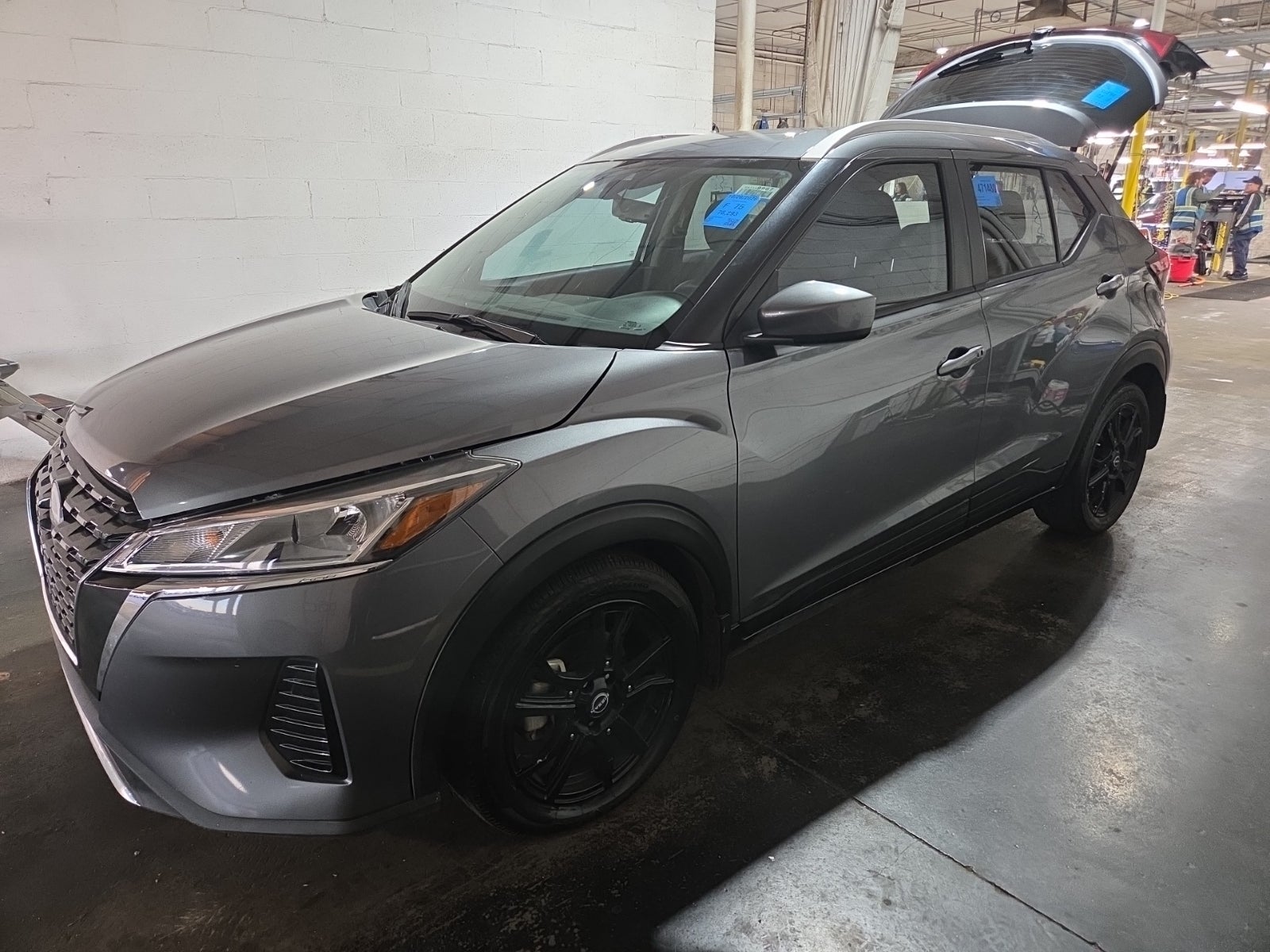2023 Nissan Kicks SV