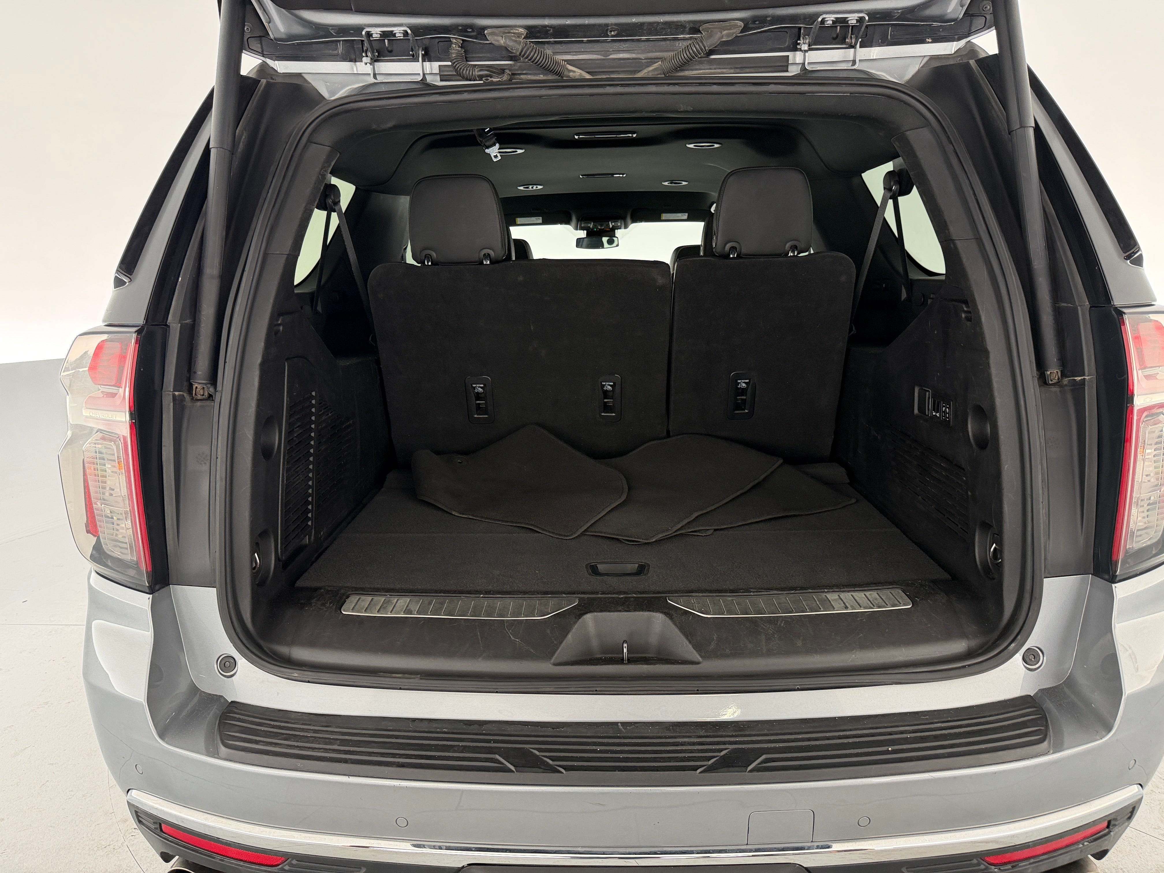 2023 Chevrolet Suburban