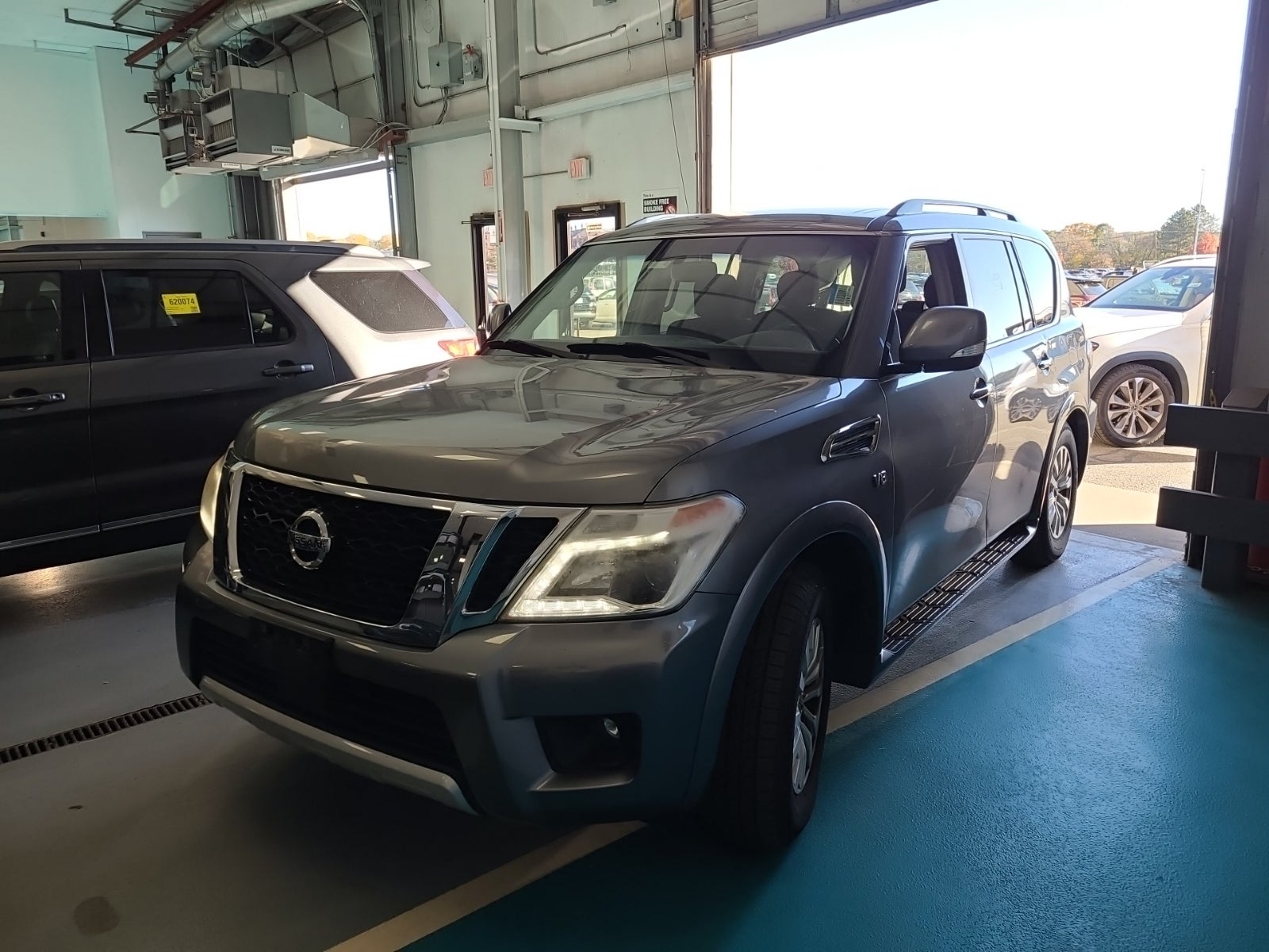2017 Nissan Armada SV