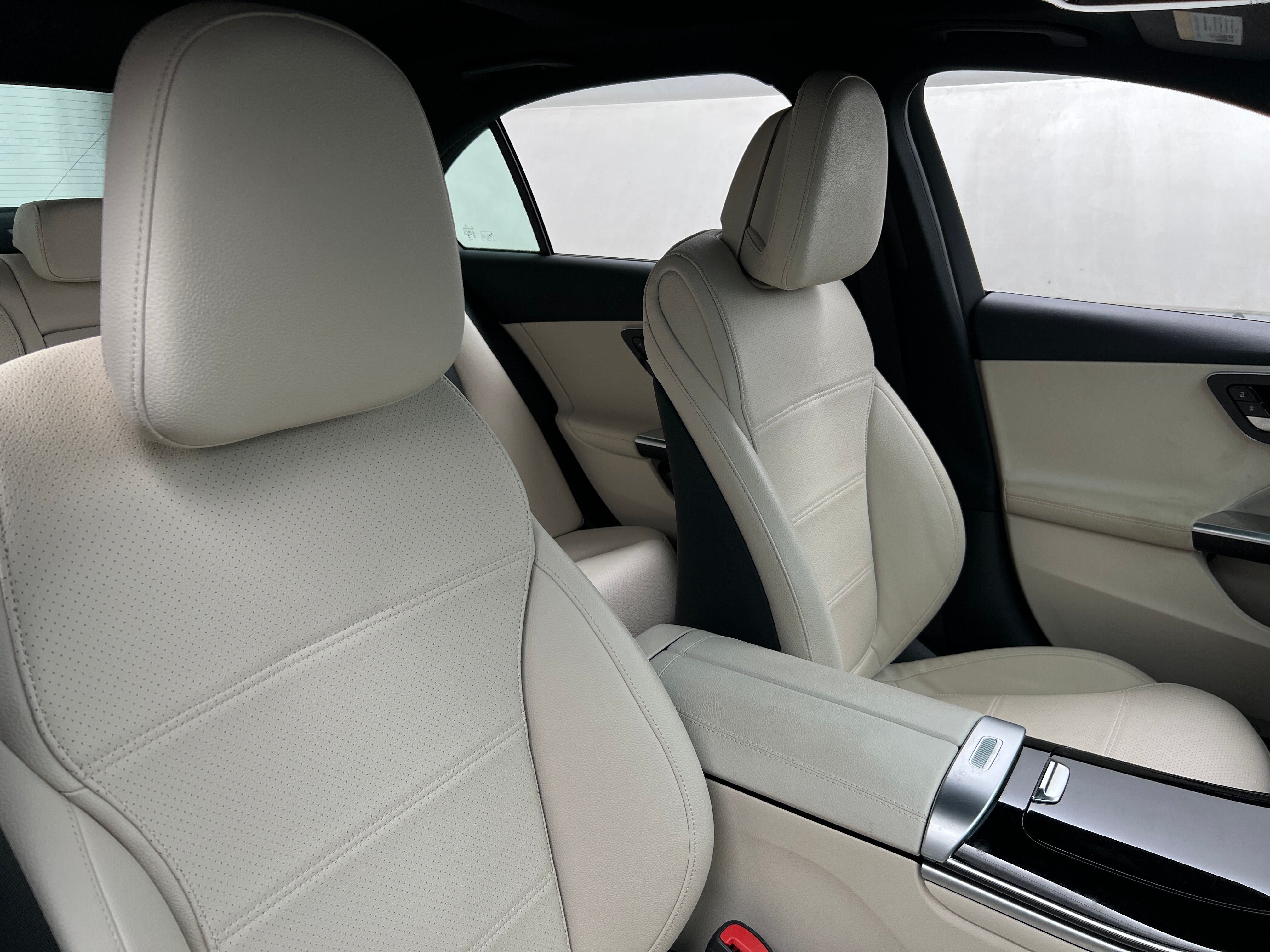 2024 Mercedes-Benz C-Class Sedan C 300