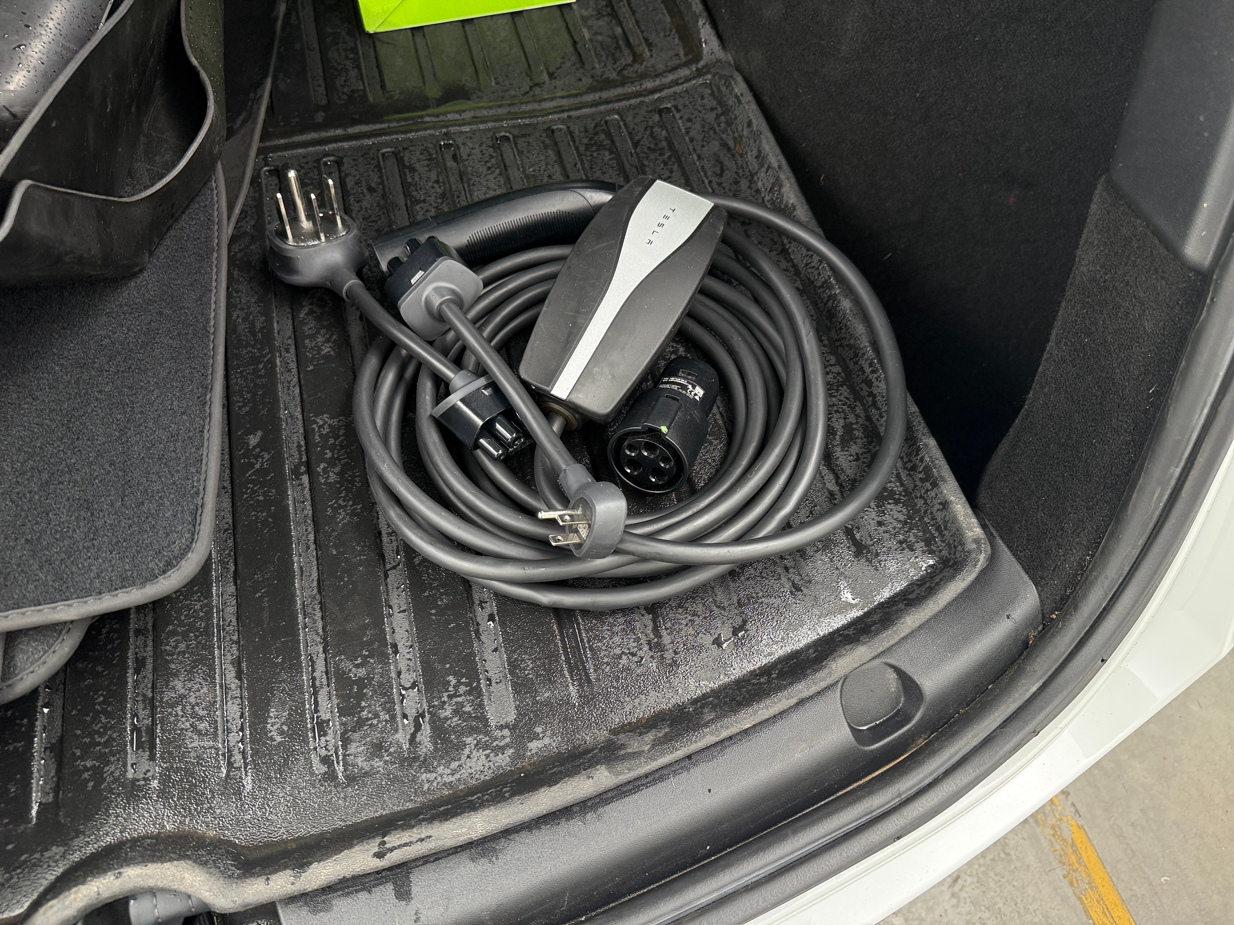 Used 2022 Tesla Model Y Long Range with VIN 7SAYGDEE1NF442596 for sale in Pewaukee, WI