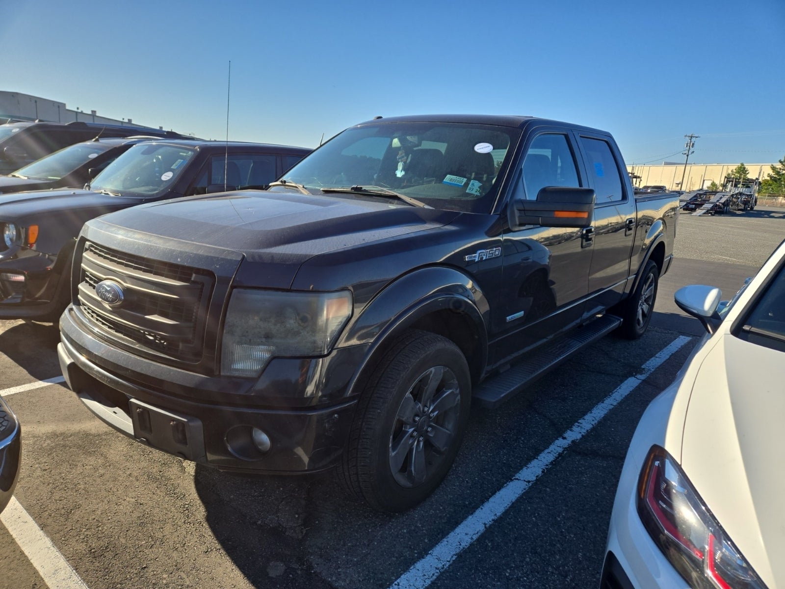 2013 Ford F-150 2WD Supercrew 145" FX2