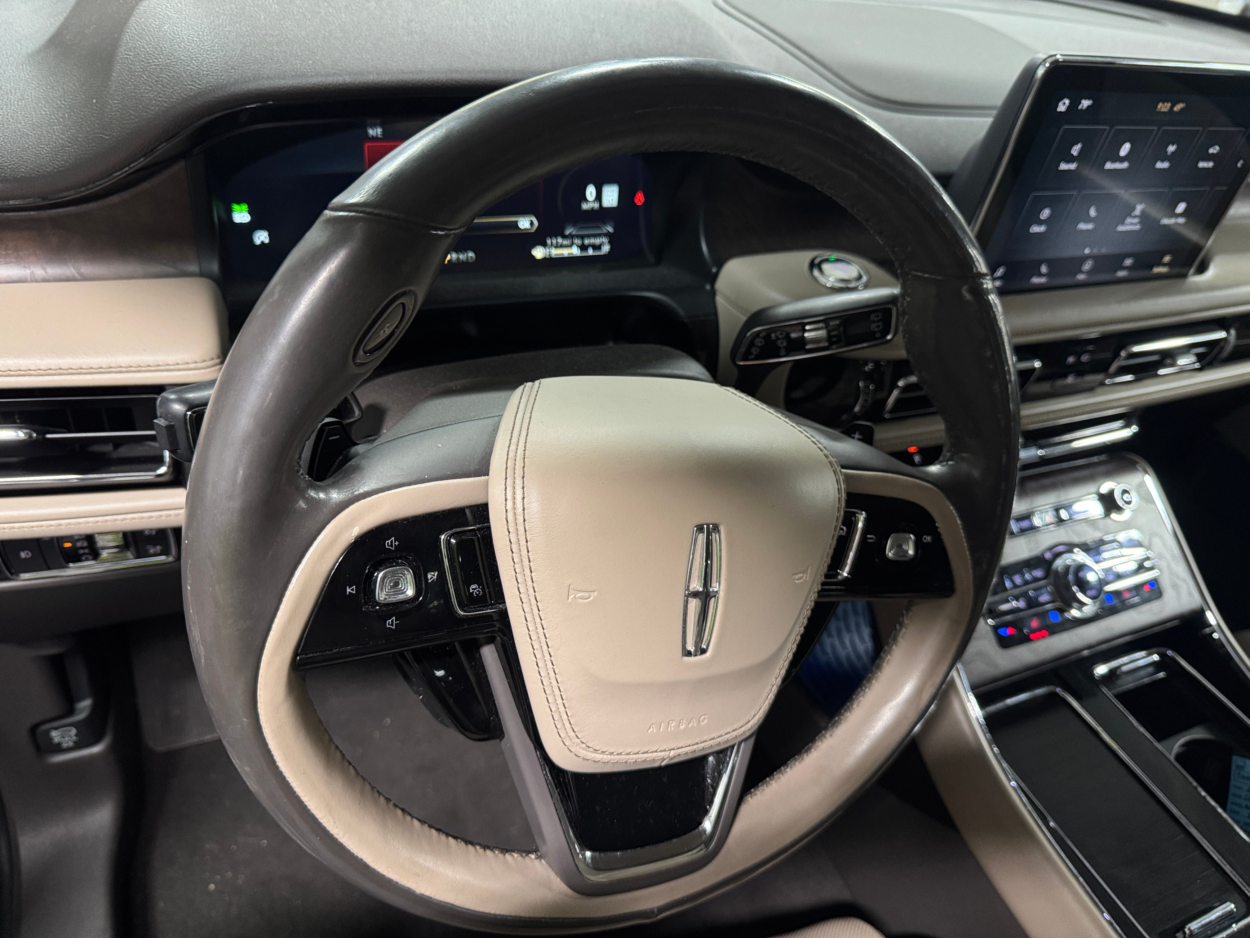 2020 Lincoln Aviator