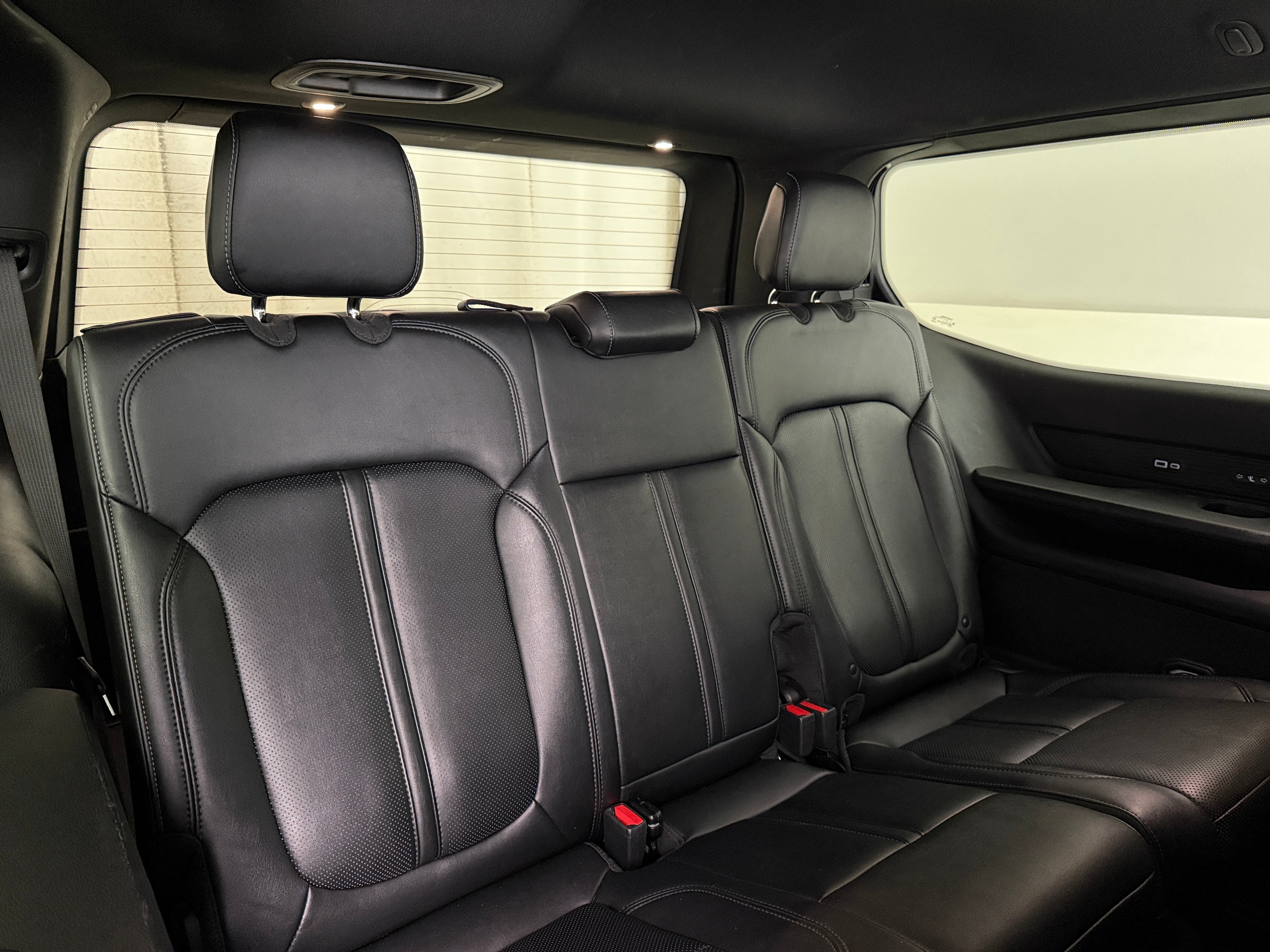 2024 Jeep Wagoneer