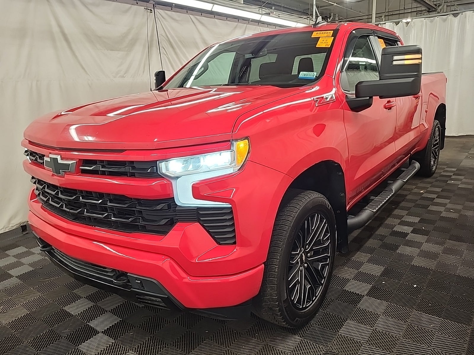2022 Chevrolet Silverado 1500 4WD Crew Cab 157" RST