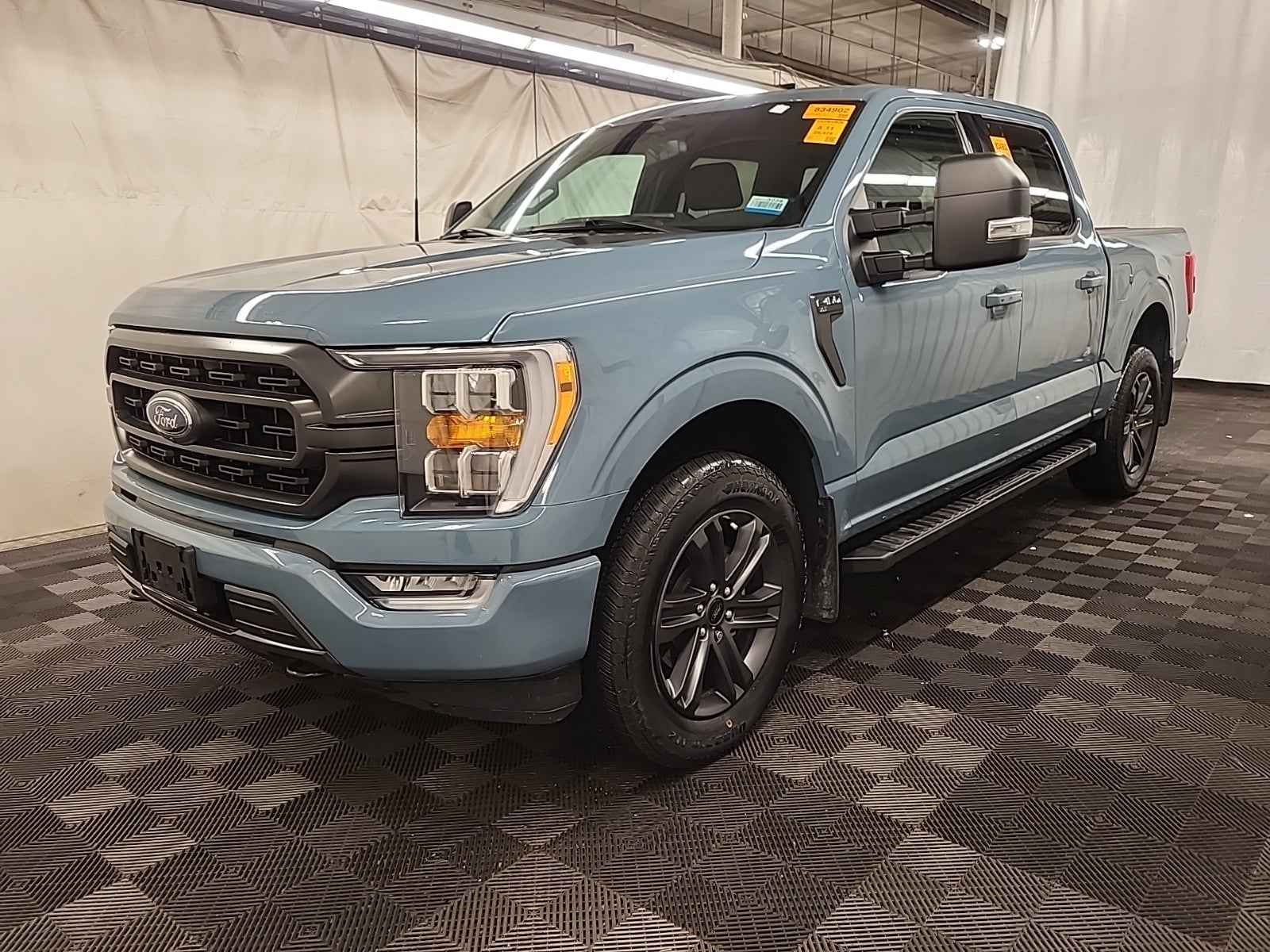 2023 Ford F-150 XLT 4WD Supercrew 5.5' Box