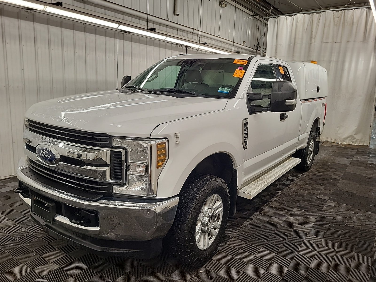 2019 Ford F-250 XLT 4WD Supercab 6.75' Box