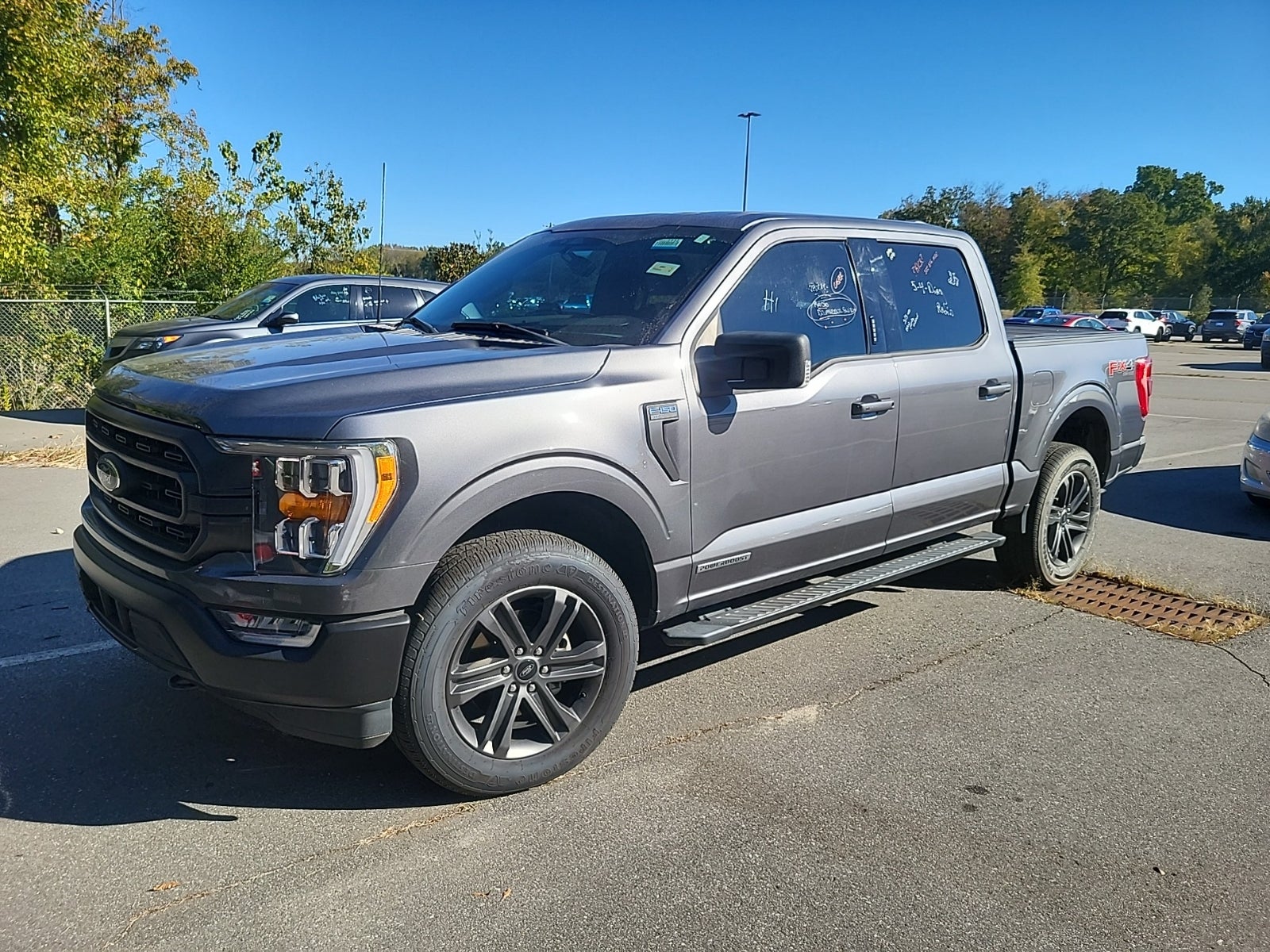 2022 Ford F-150 XLT 4WD Supercrew 5.5' Box