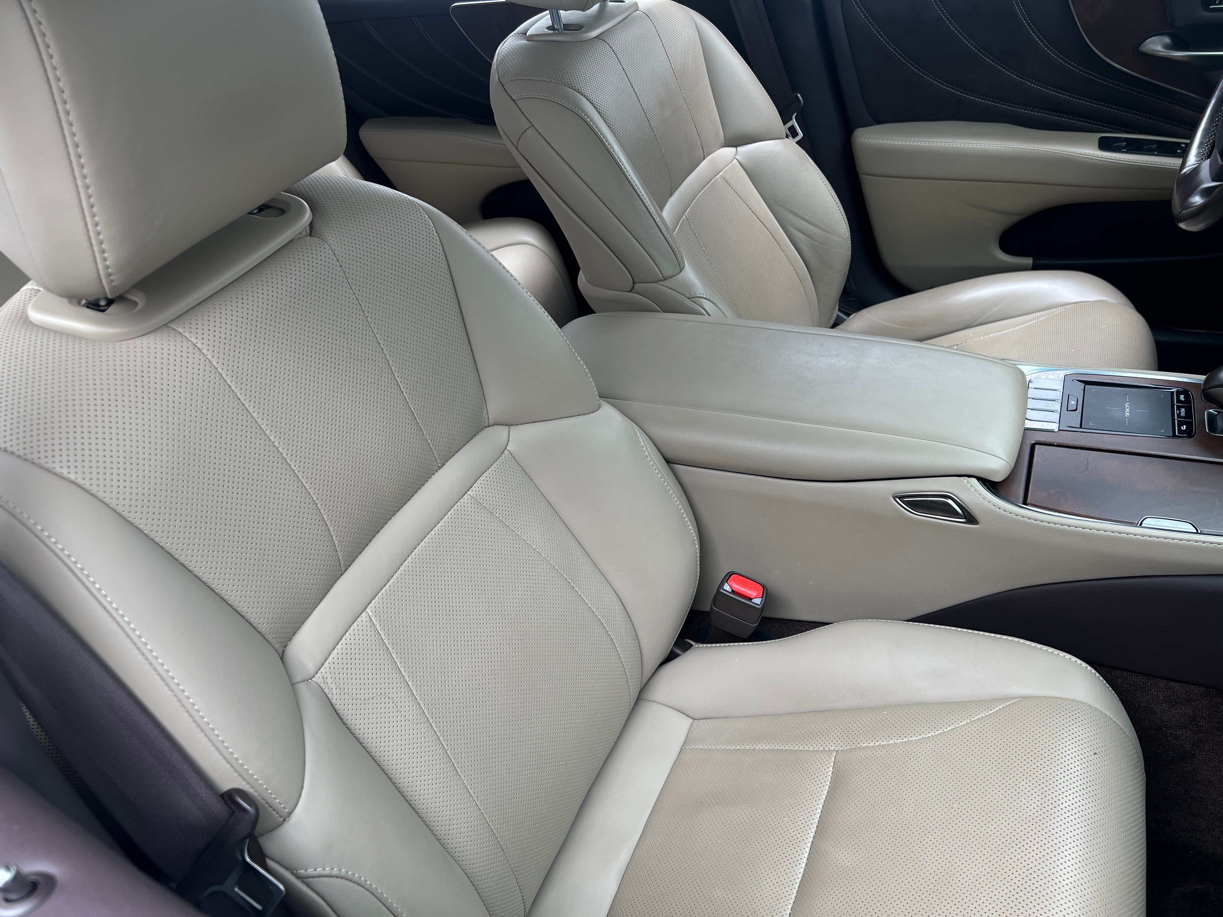 2018 Lexus LS