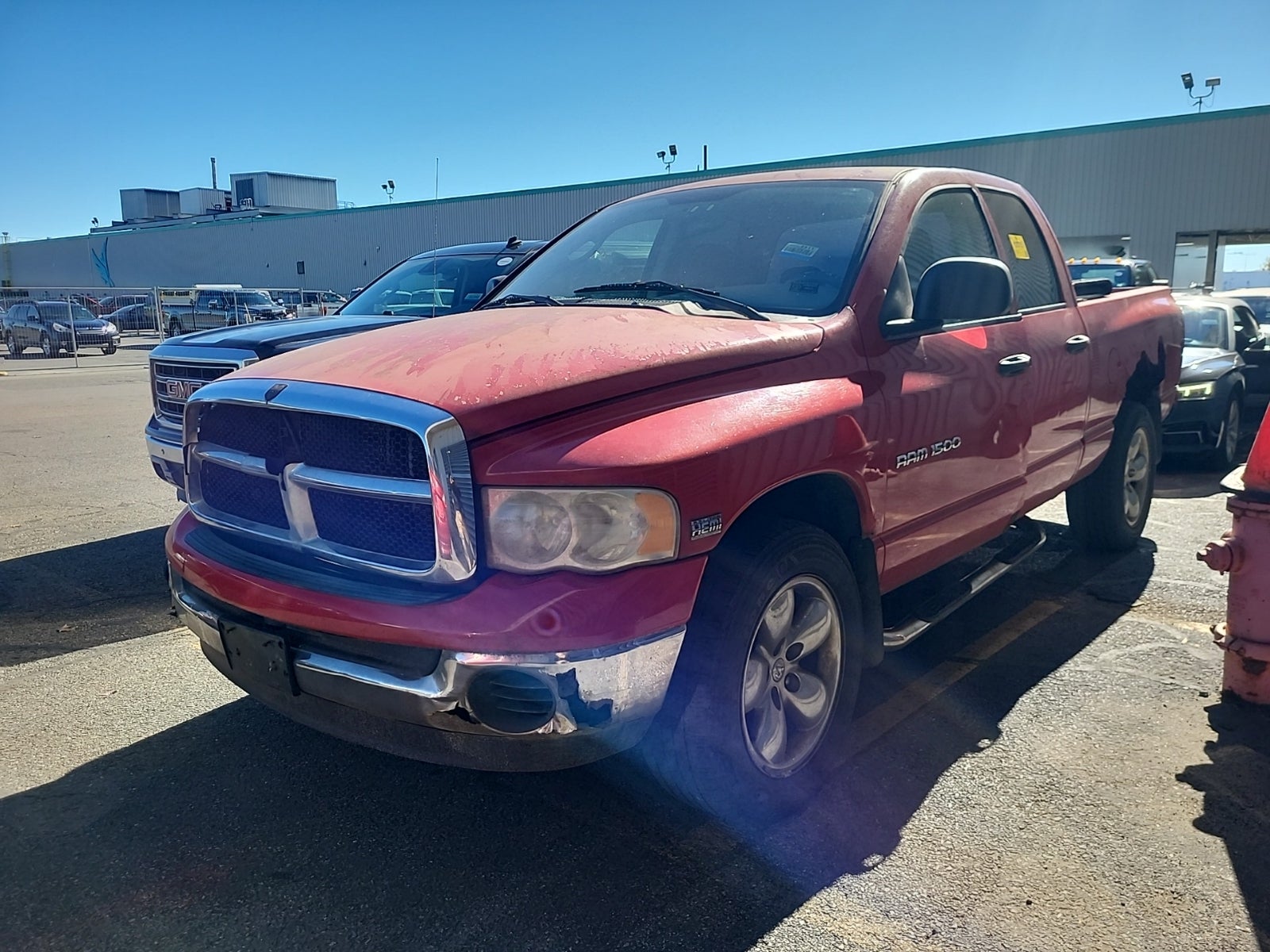2004 Dodge Ram 1500 4dr Quad Cab 140.5" WB 4WD SLT