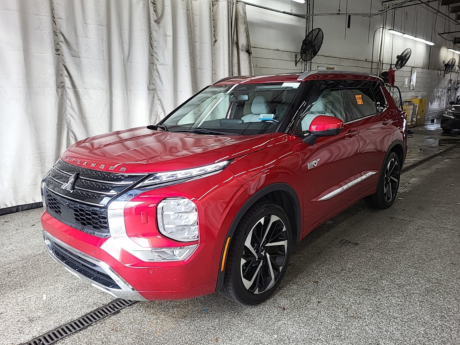 2025 Mitsubishi Outlander Phev SEL
