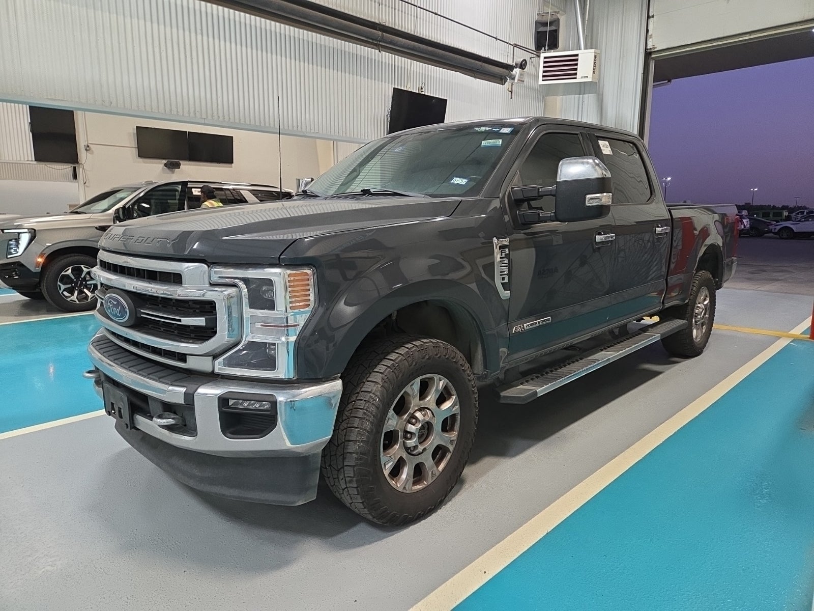 2021 Ford F-250 Lariat 4WD Crew Cab 6.75' Box