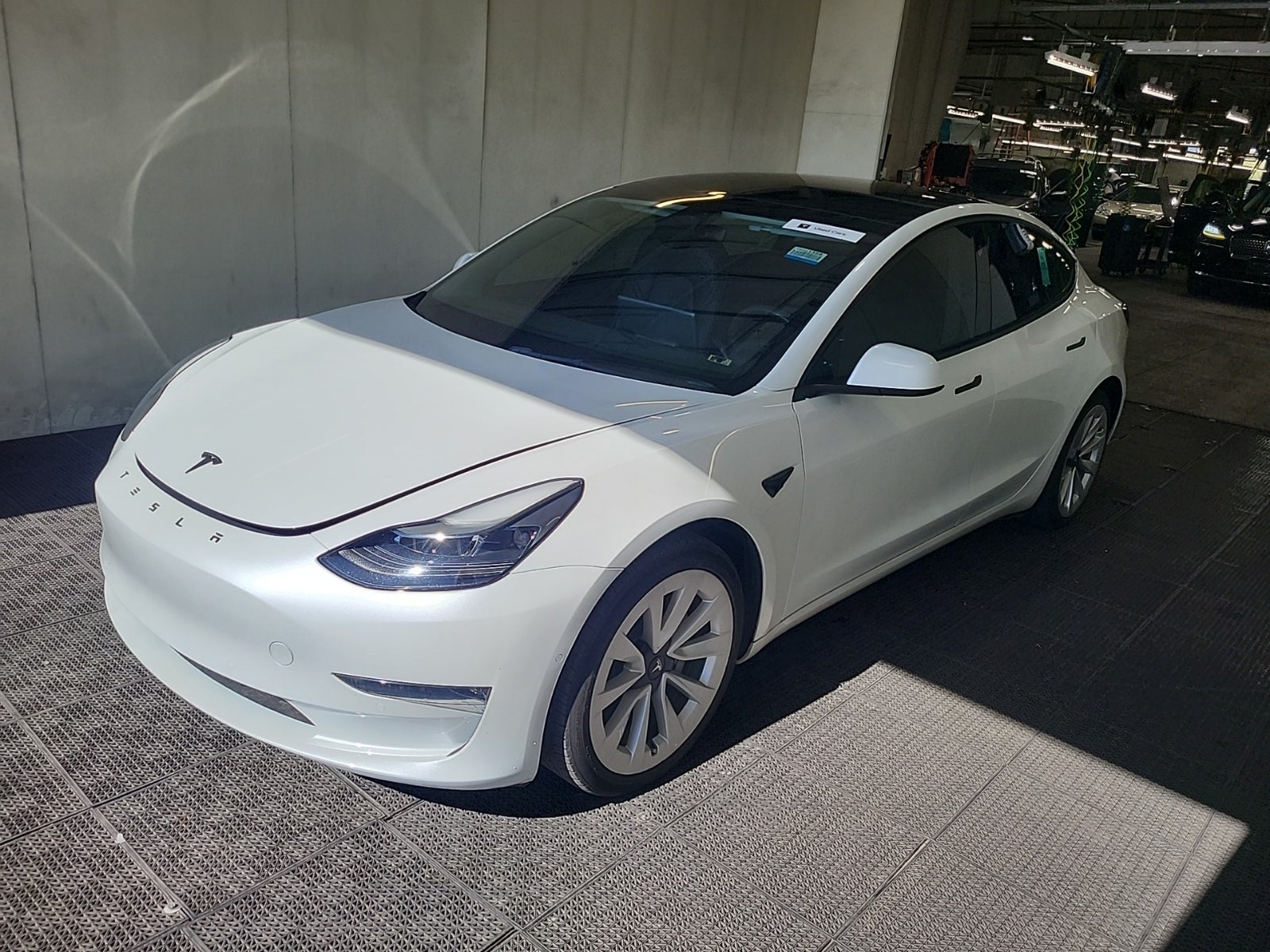2022 Tesla Model 3 Long Range All-Wheel Drive