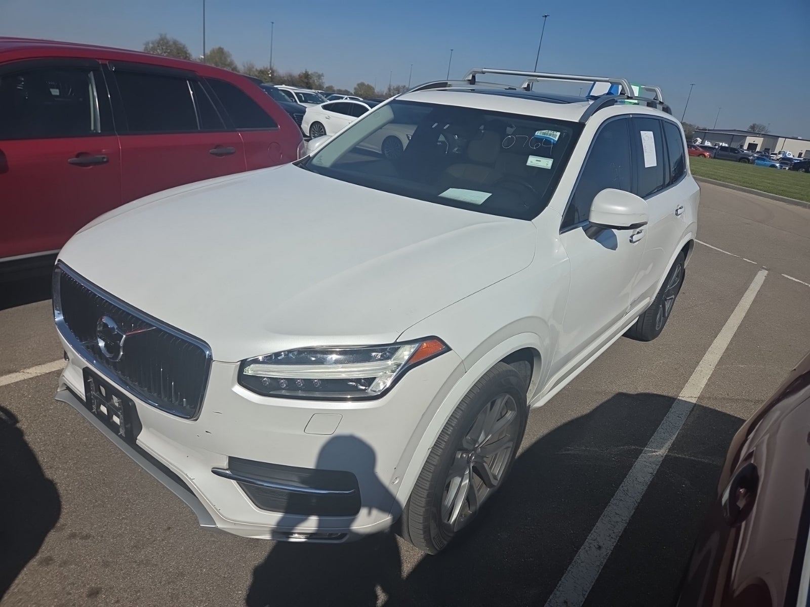 2016 Volvo XC90 T6 Momentum