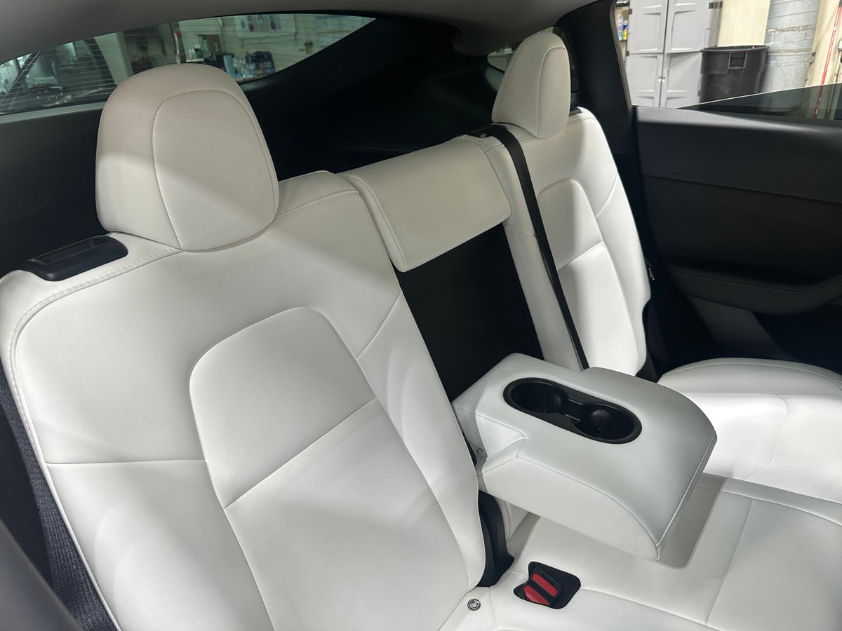2023 Tesla Model Y Long Range All-Wheel Drive in Red Multi-coat — photo 2
