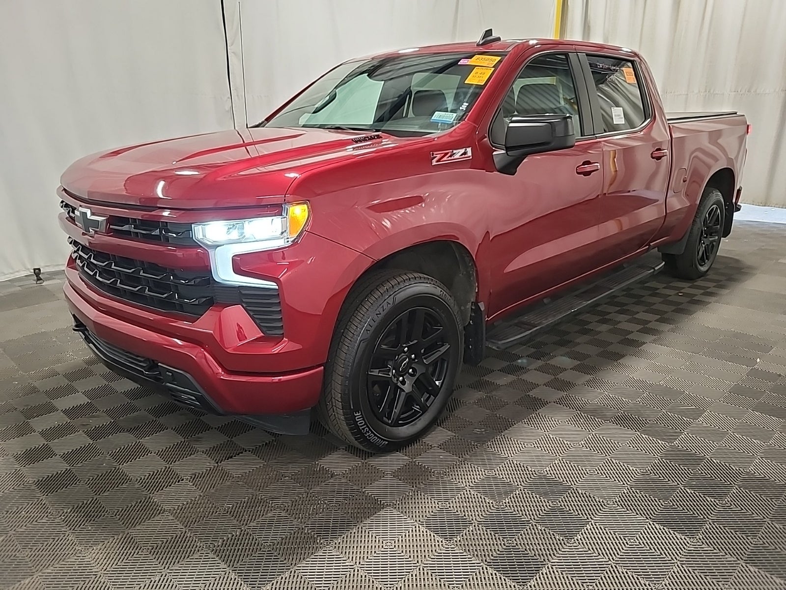 2024 Chevrolet Silverado 1500 4WD Crew Cab 157" RST