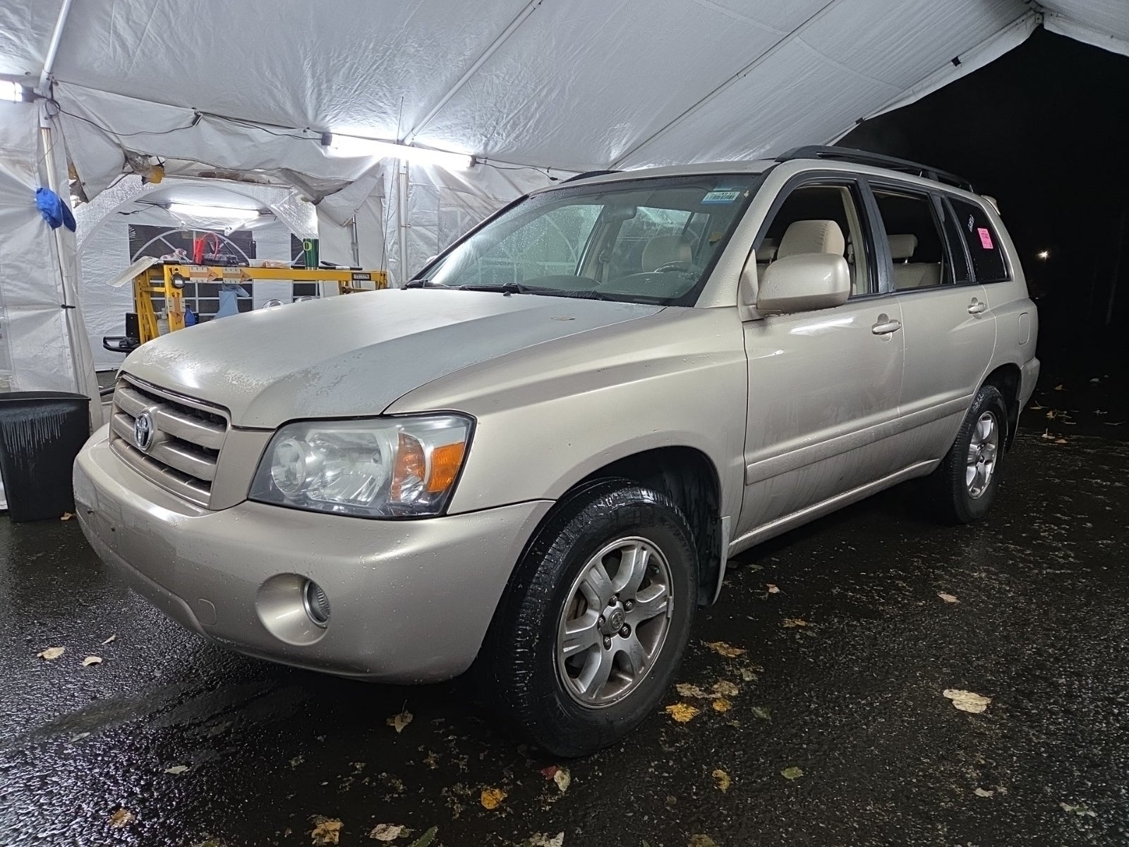 2006 Toyota Highlander V6 W/O 3rd Row