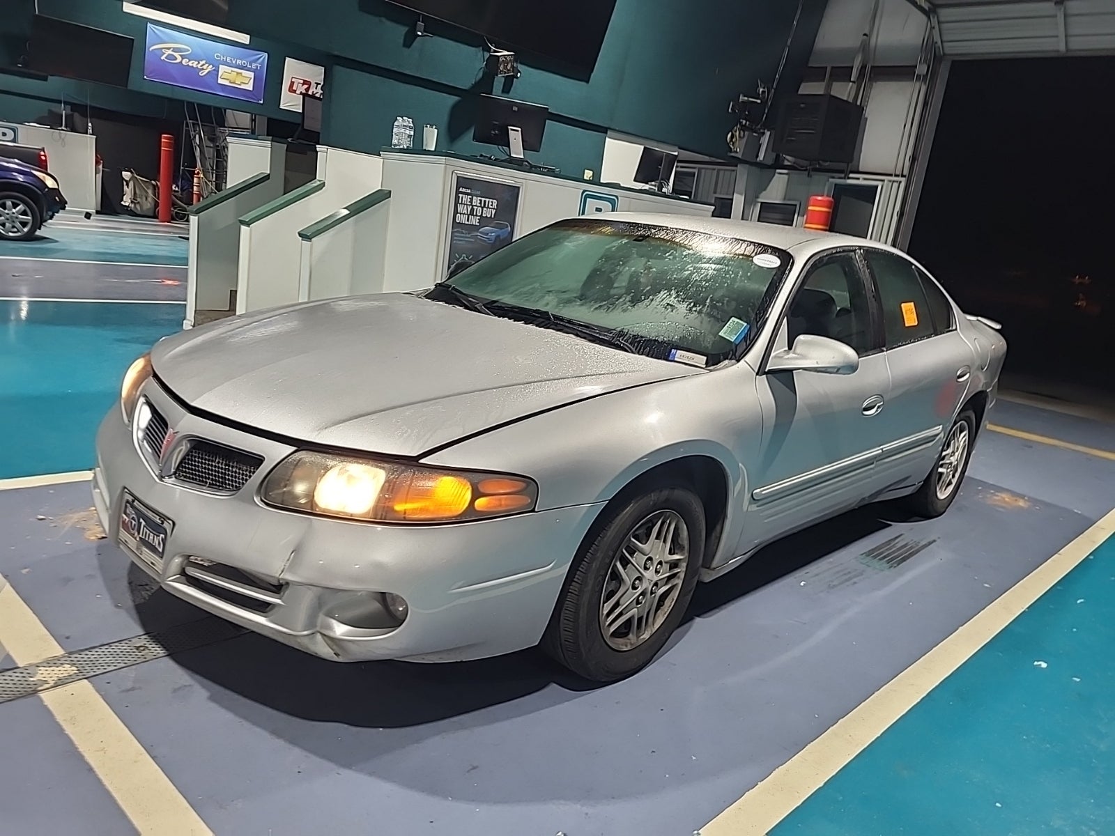 2003 Pontiac Bonneville SE