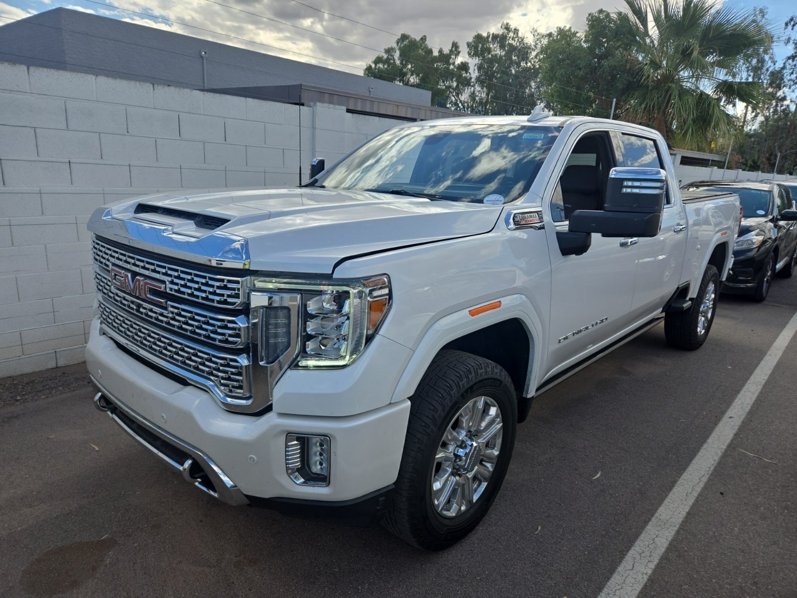2022 GMC Sierra 2500HD 4WD Crew Cab 159" Denali