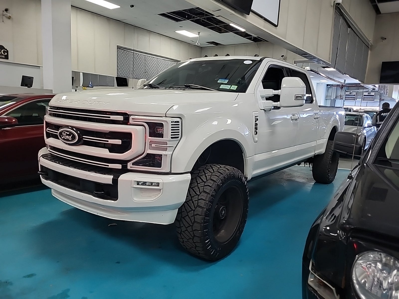 2021 Ford F-250 Platinum 4WD Crew Cab 6.75' Box