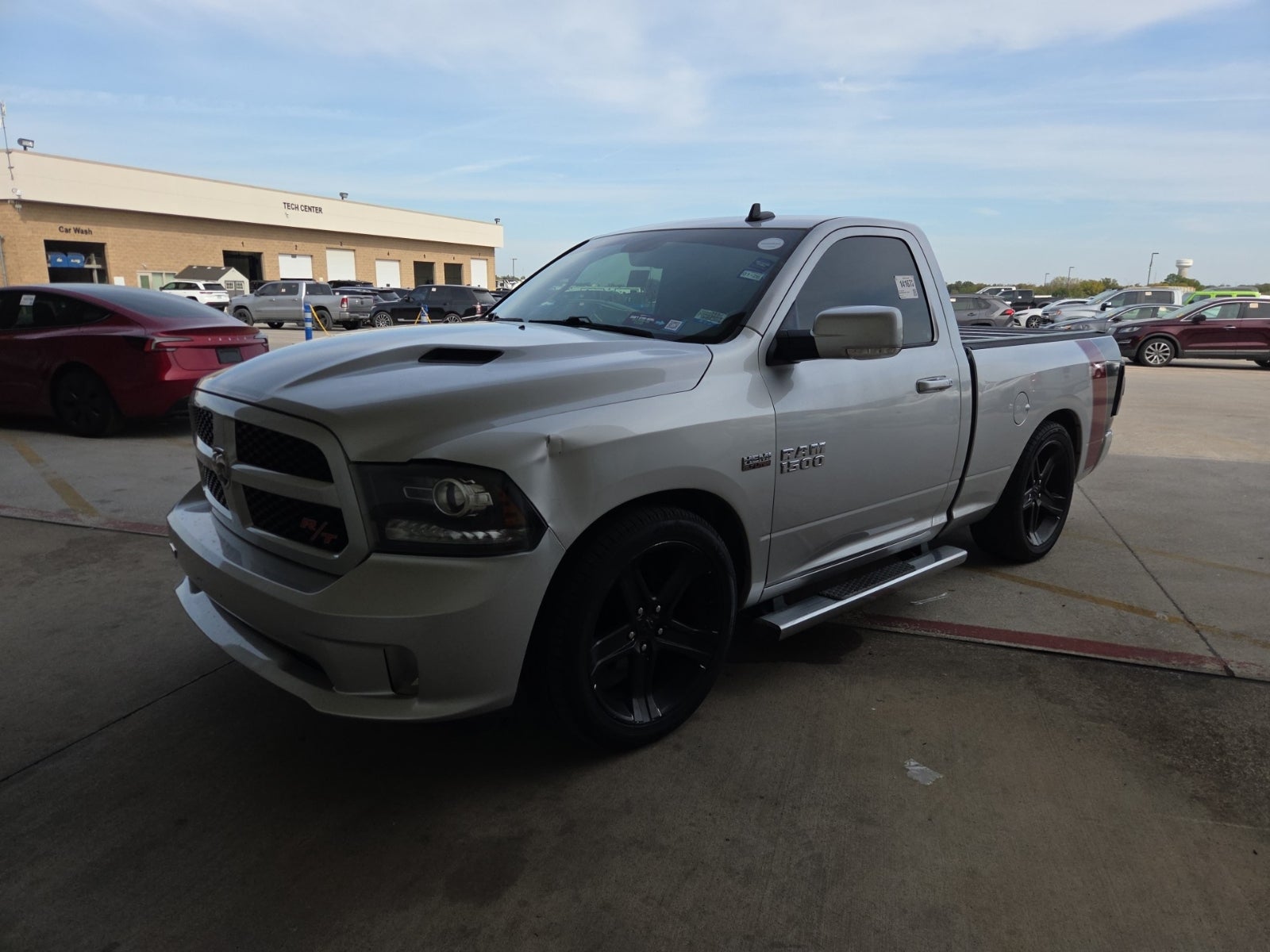 2016 Ram 1500 2WD Reg Cab 120.5" Sport