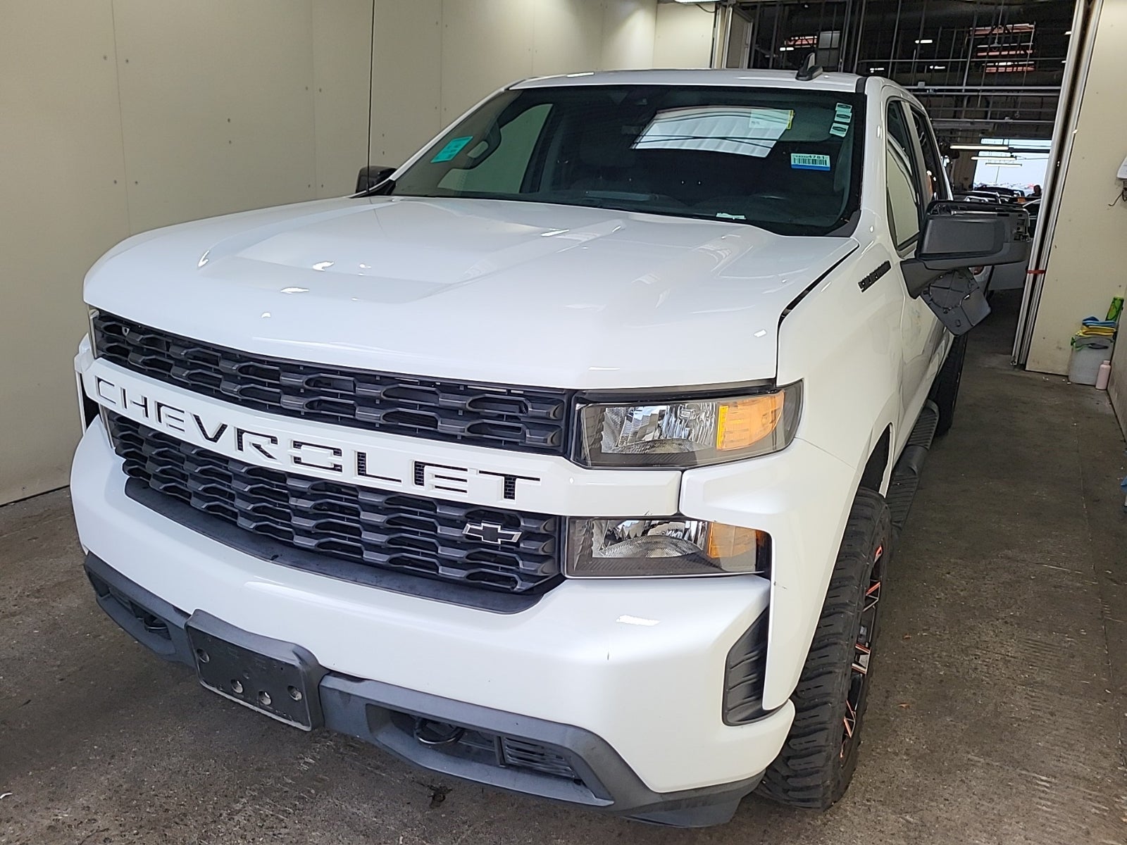 2022 Chevrolet Silverado 1500 LTD 2WD Crew Cab 147" Custom
