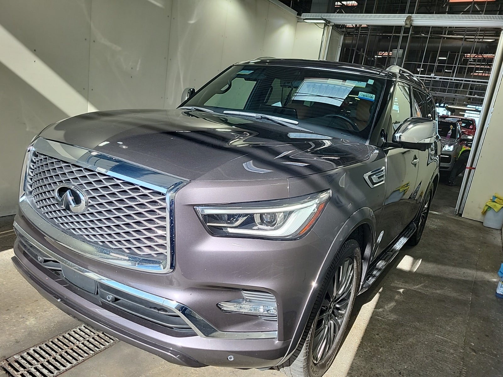 2023 Infiniti QX80 Sensory