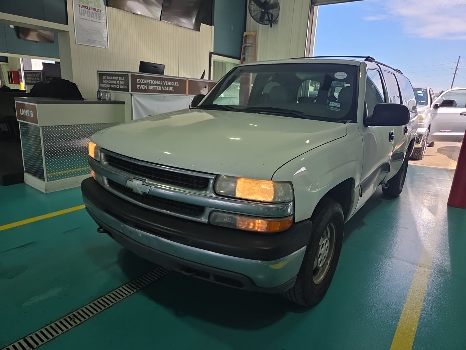 2001 Chevrolet Suburban 1500 LS