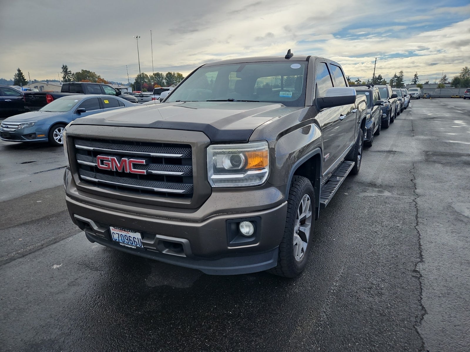 2015 GMC Sierra 1500 4WD Crew Cab 153.0" Sle