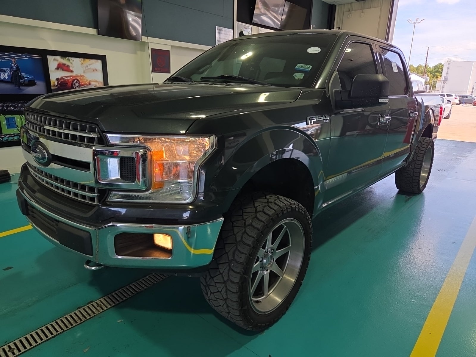 2018 Ford F-150 XLT 4WD Supercrew 5.5' Box