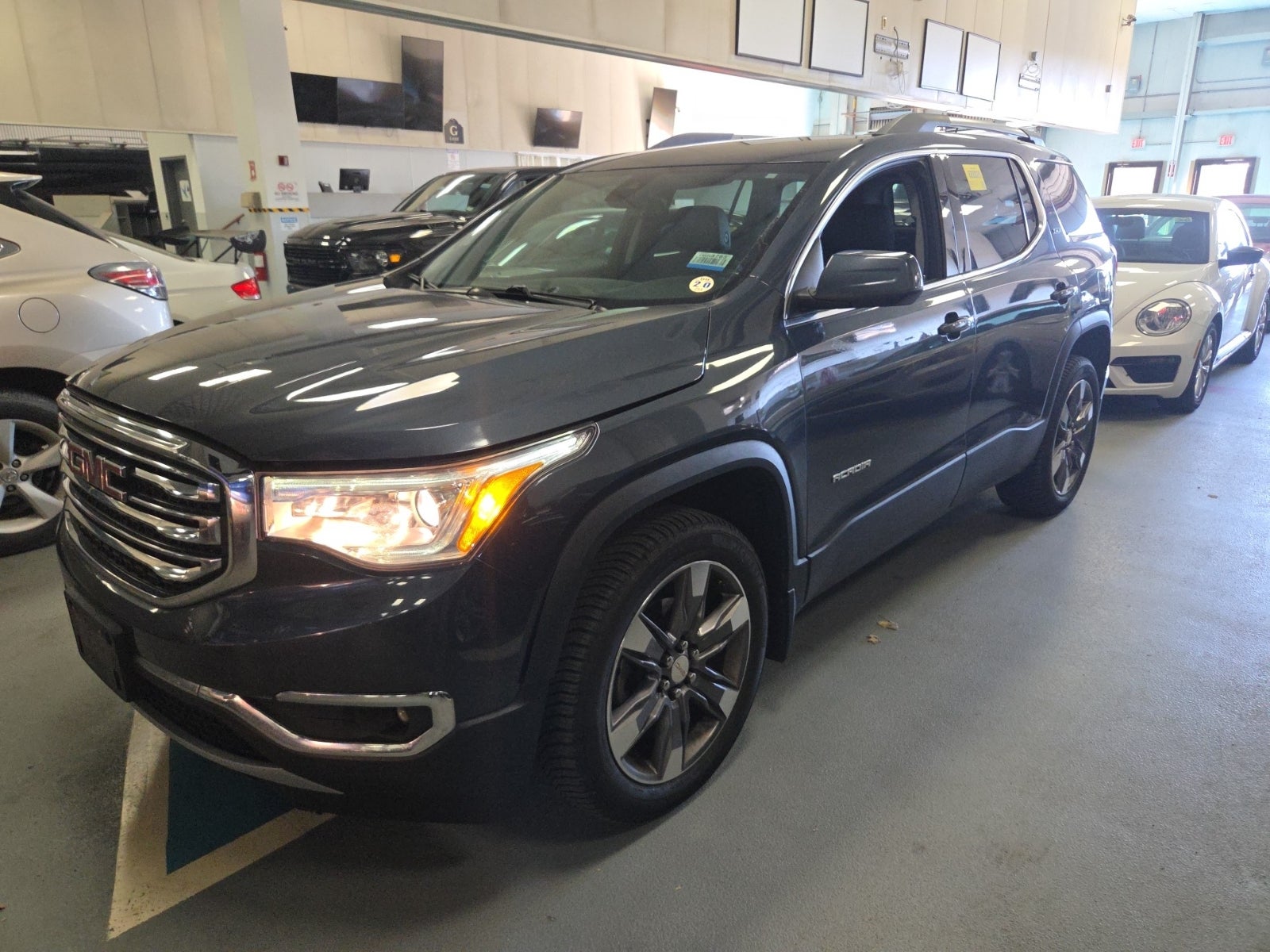 2019 GMC Acadia SLT