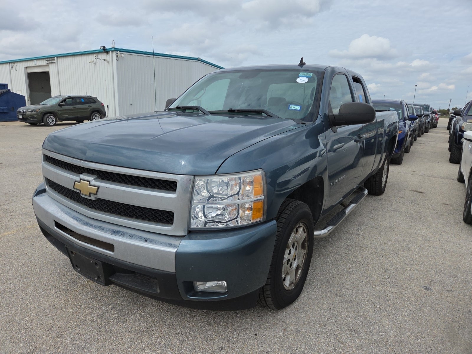 2011 Chevrolet Silverado 1500 2WD Ext Cab 143.5" LT