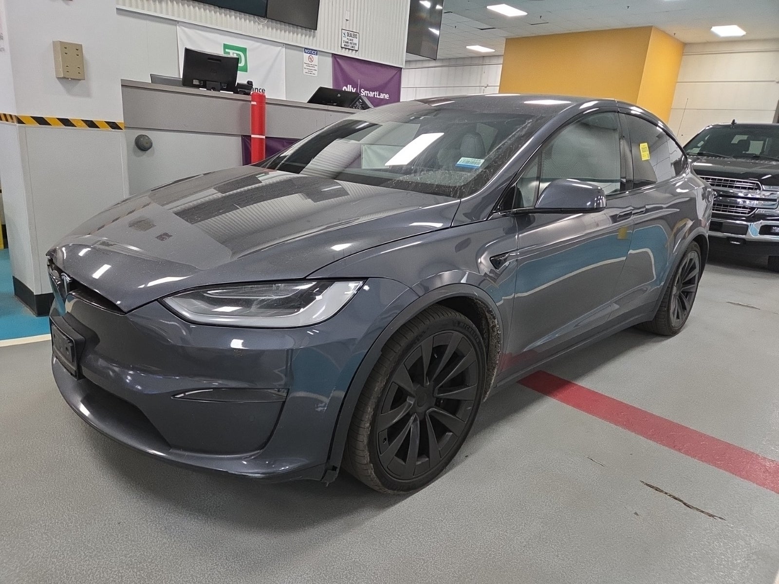2023 Tesla Model X Standard Range