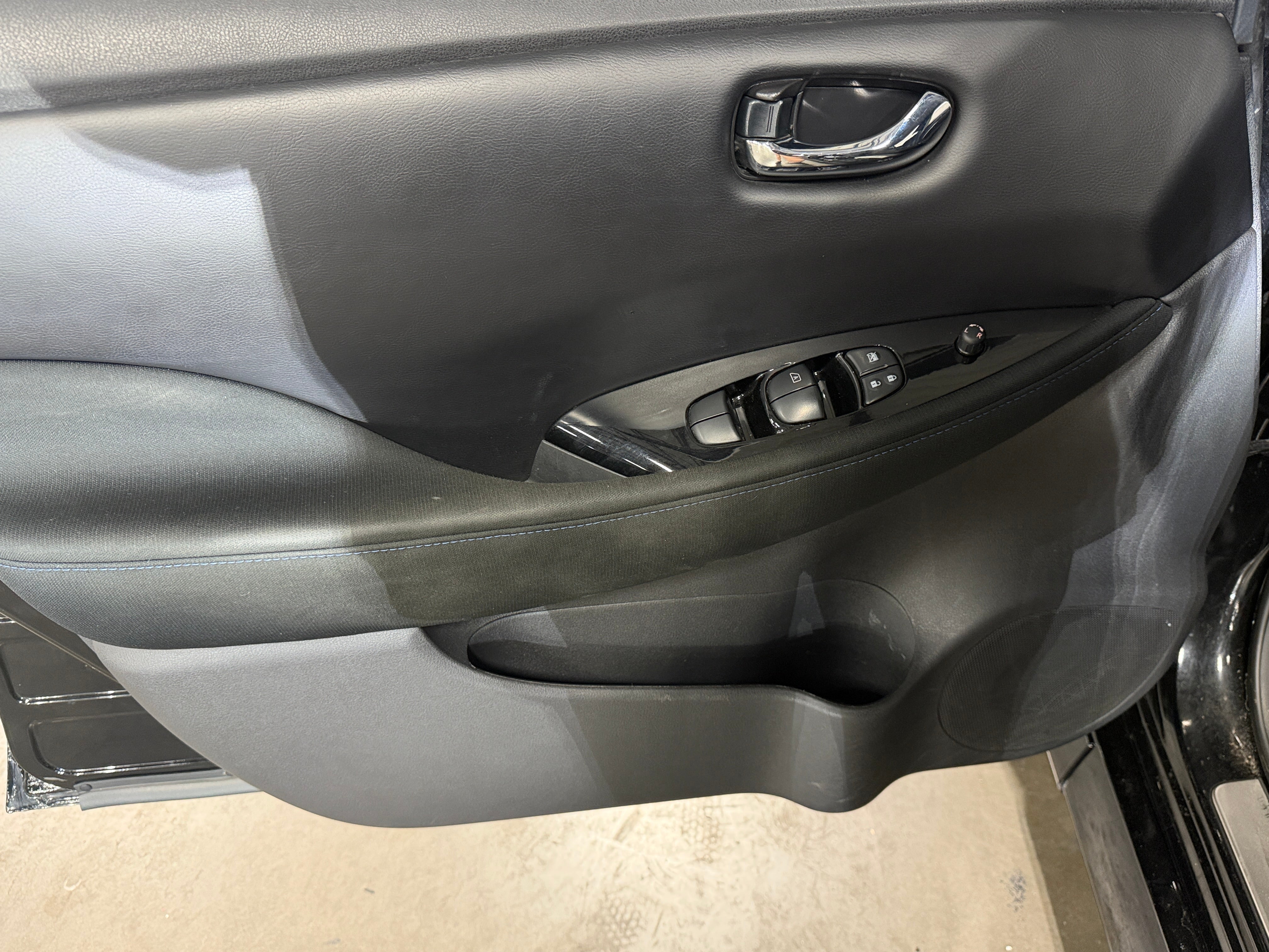 Used 2025 Nissan Leaf SV PLUS with VIN 1N4CZ1CV2SC563896 for sale in Auburn, WA